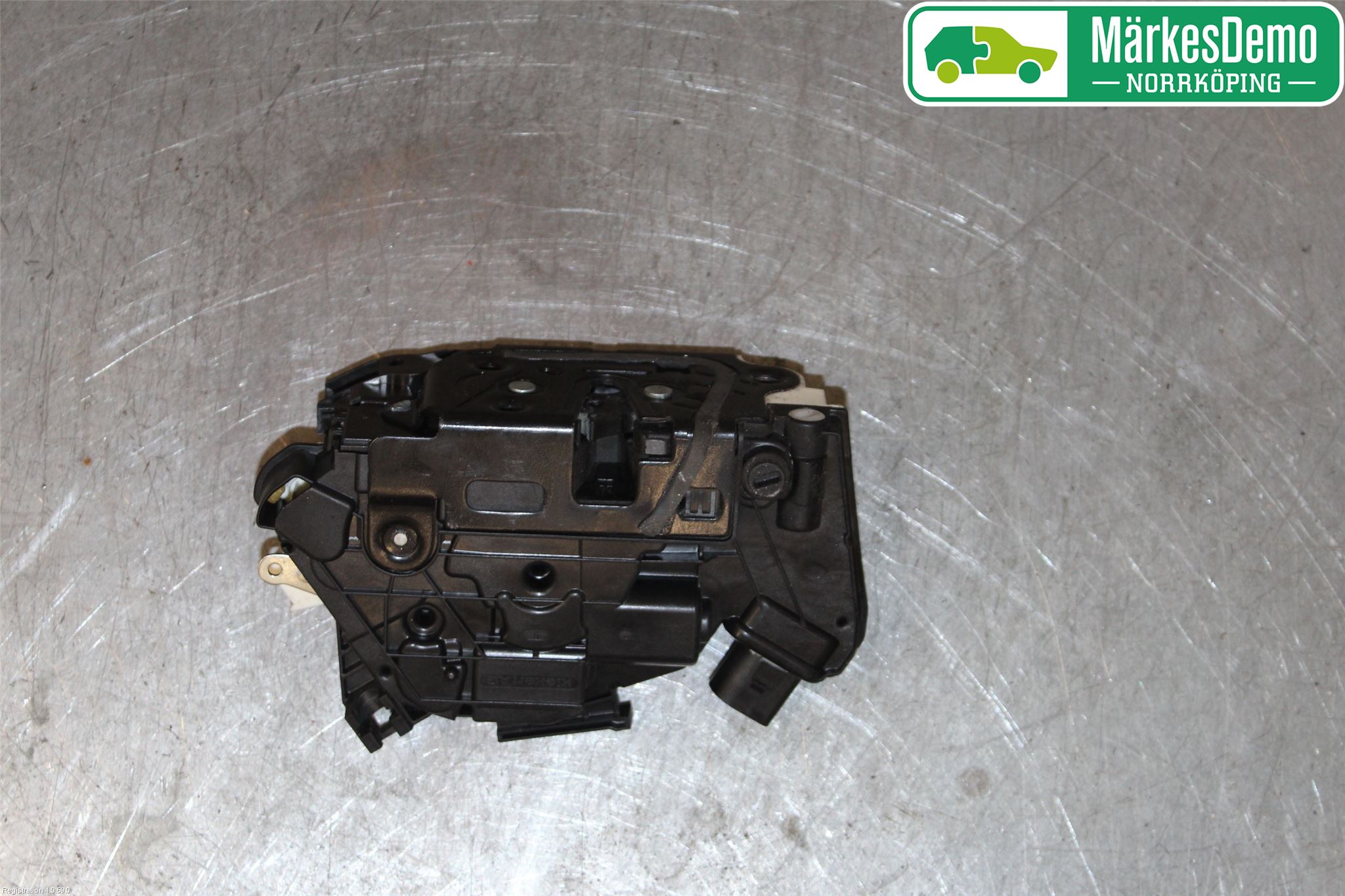 Skoda FABIA 07-14 Låskista-Dörrlås