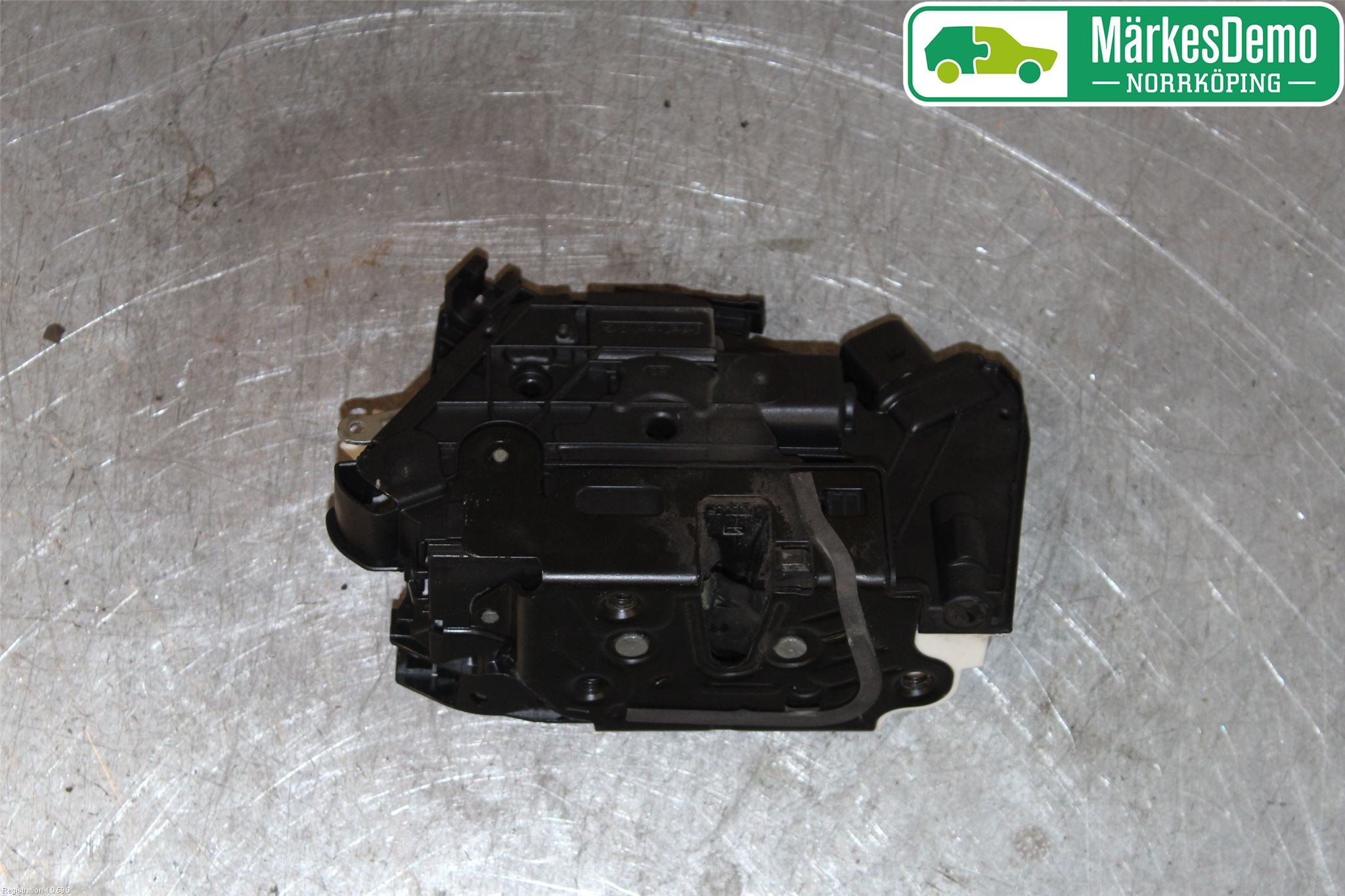 Volkswagen VW UP! / E-UP! Låskista-Dörrlås