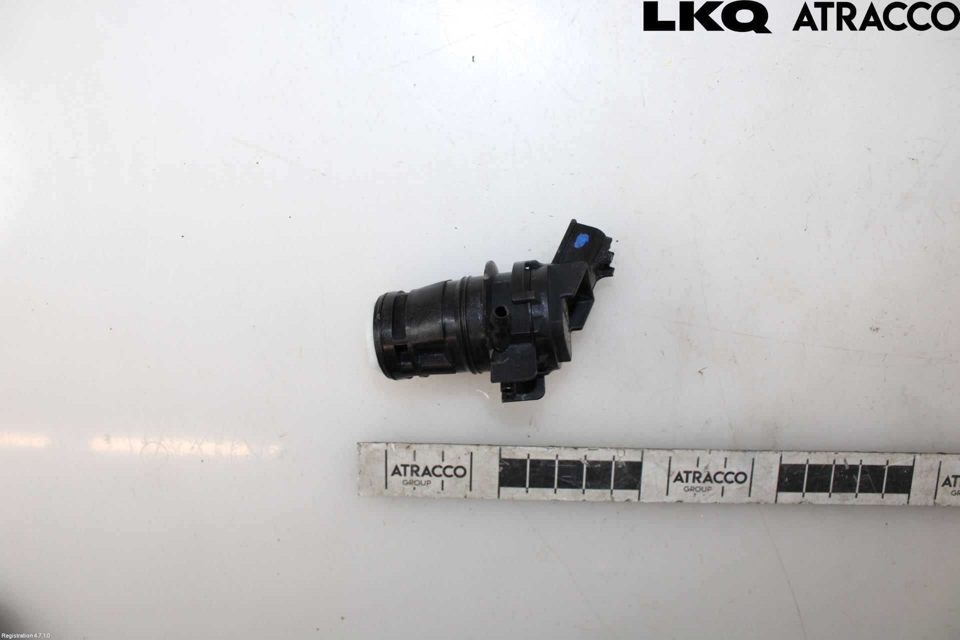 Toyota PRIUS NWH20 04-08 Spolarpump Vindruta