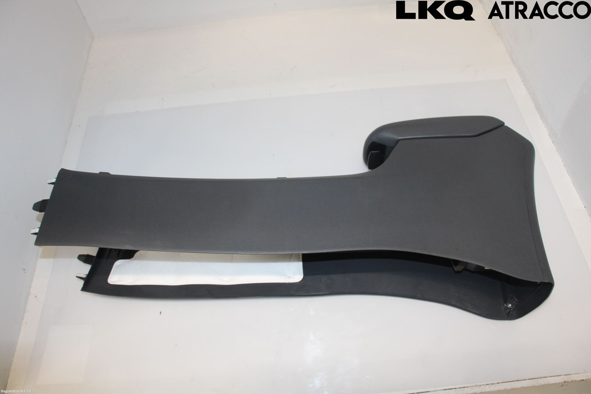 Hyundai IONIQ AE 17-22 Instrumentkonsoll Mitt