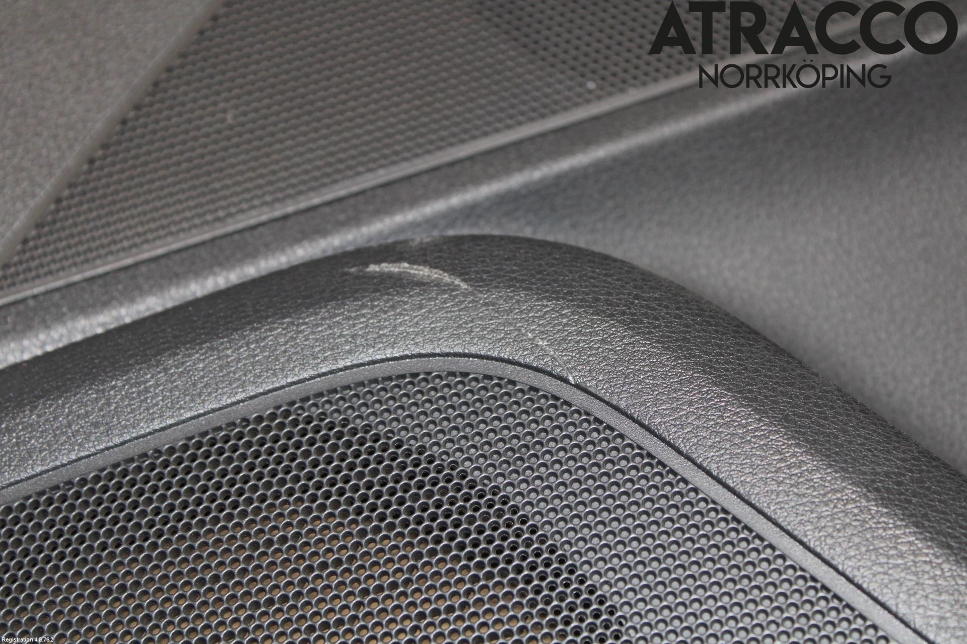 Audi Q2/SQ2 17- Dörrklädsel Hö