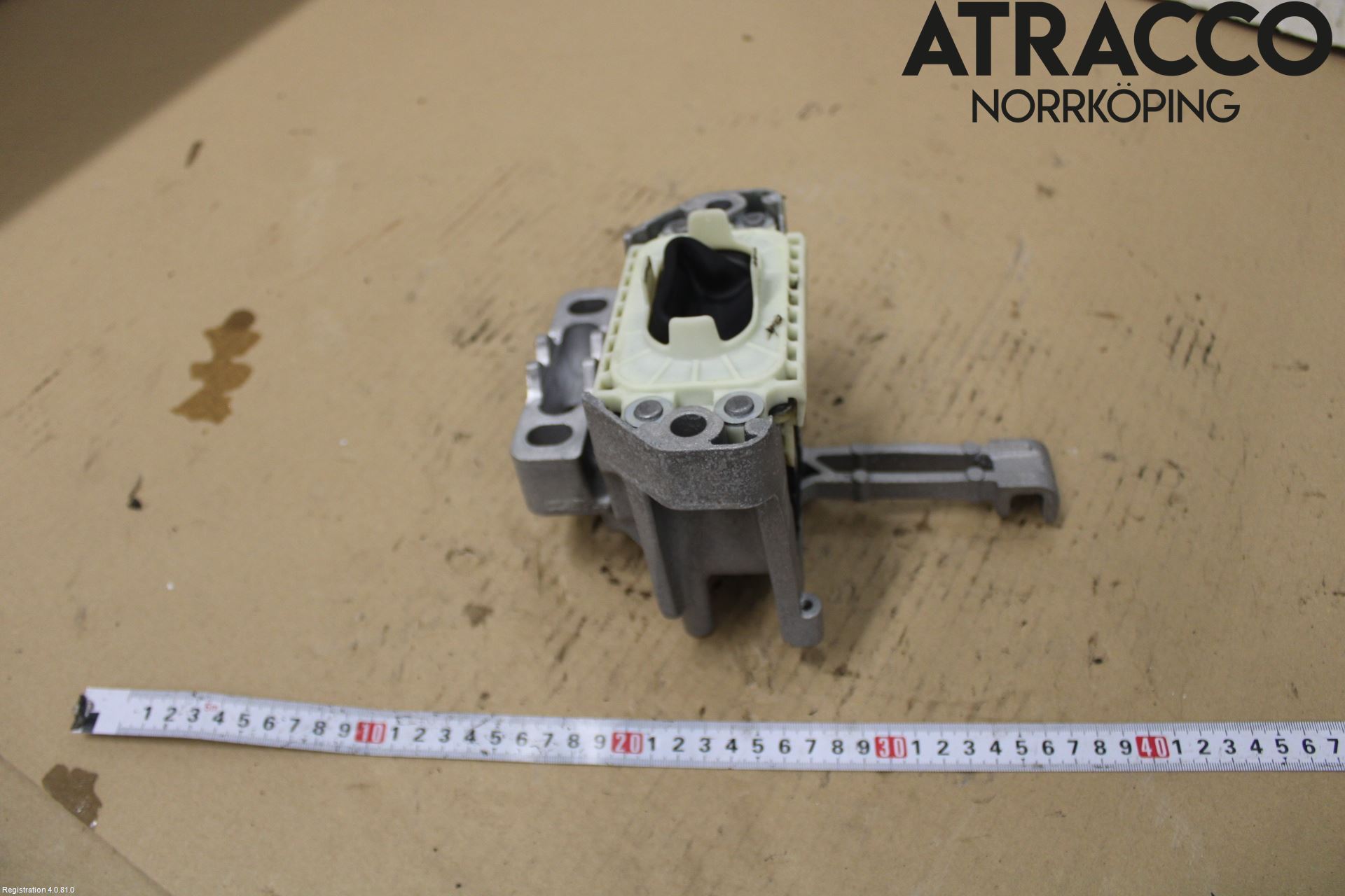 Audi A1 19- Motorfäste