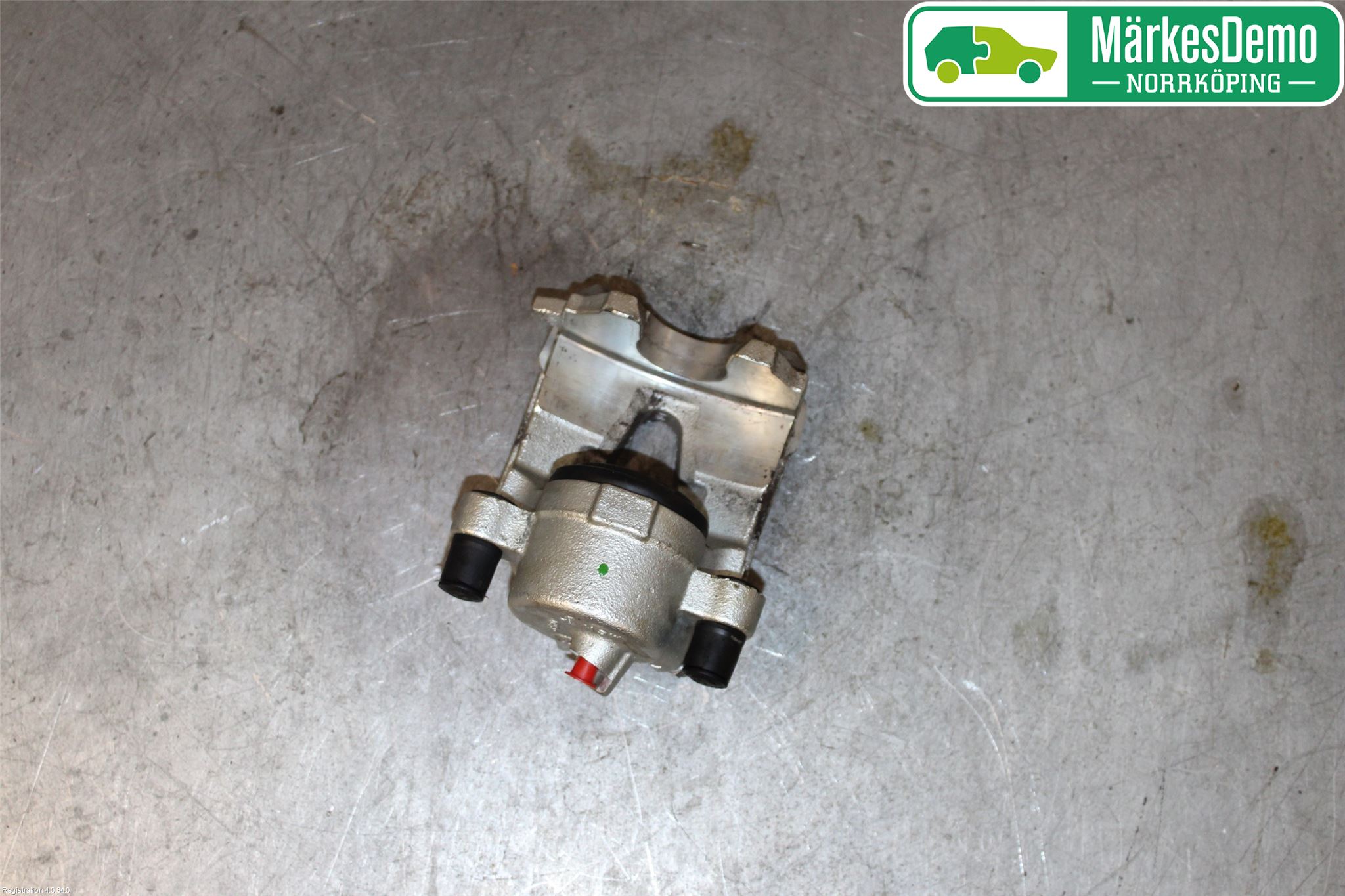 Skoda SCALA 19- Bromsok Fram Vänster