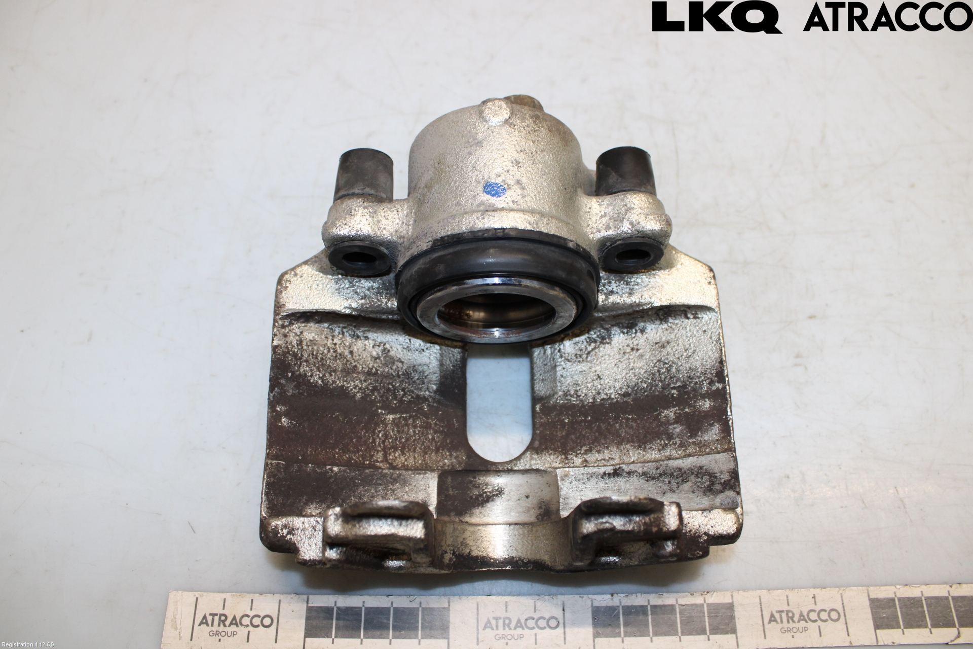 Volkswagen VW PASSAT 11-14 Bromsok Fram Höger