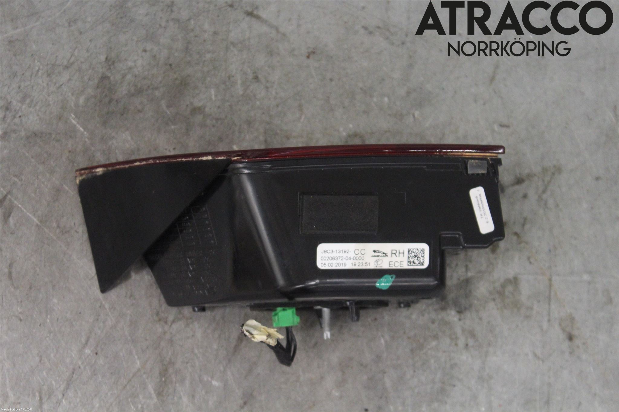 Jaguar E-PACE 17- Bakljus Lucka Hö