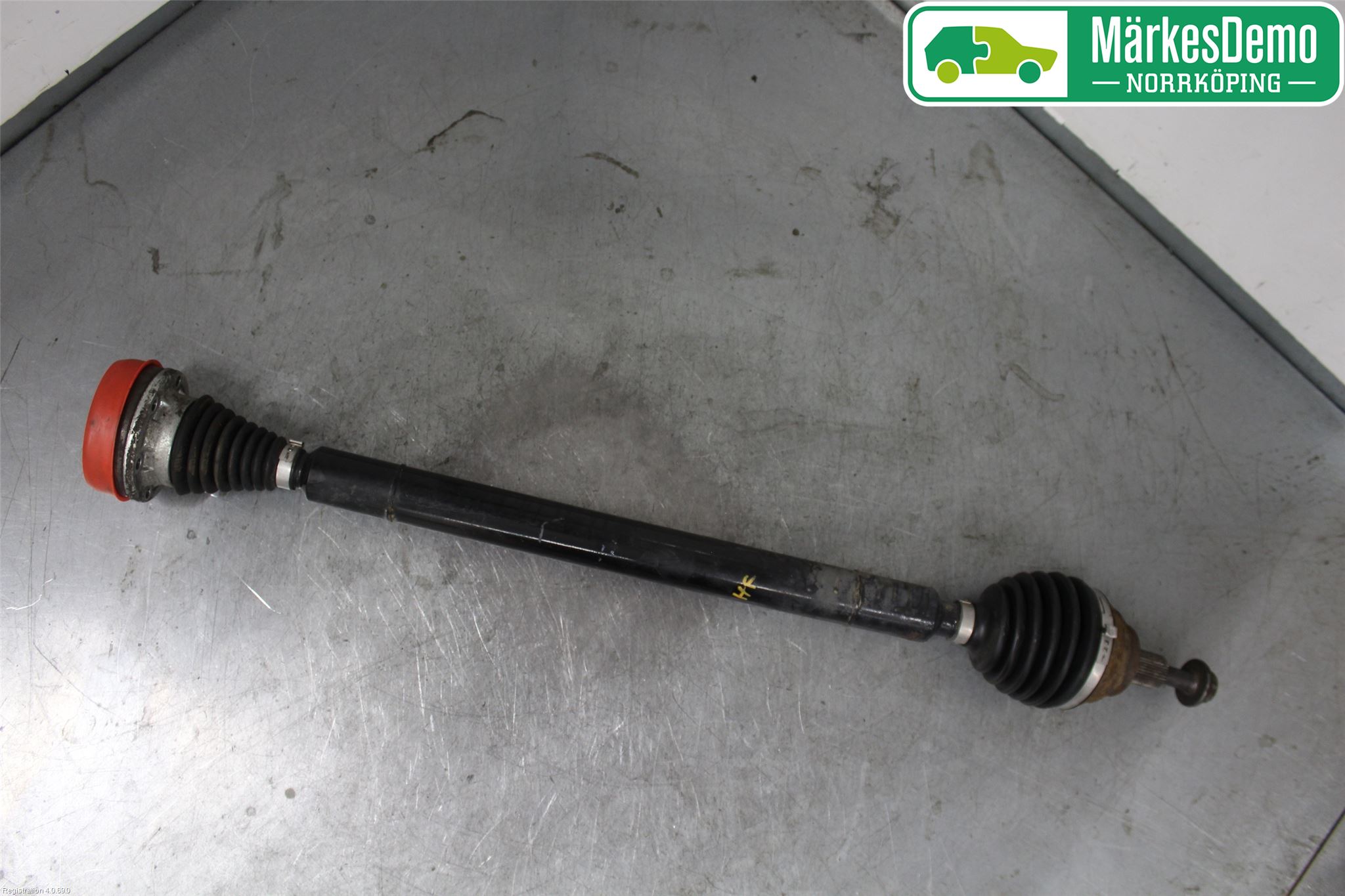 Skoda YETI Drivaxel Fram Höger