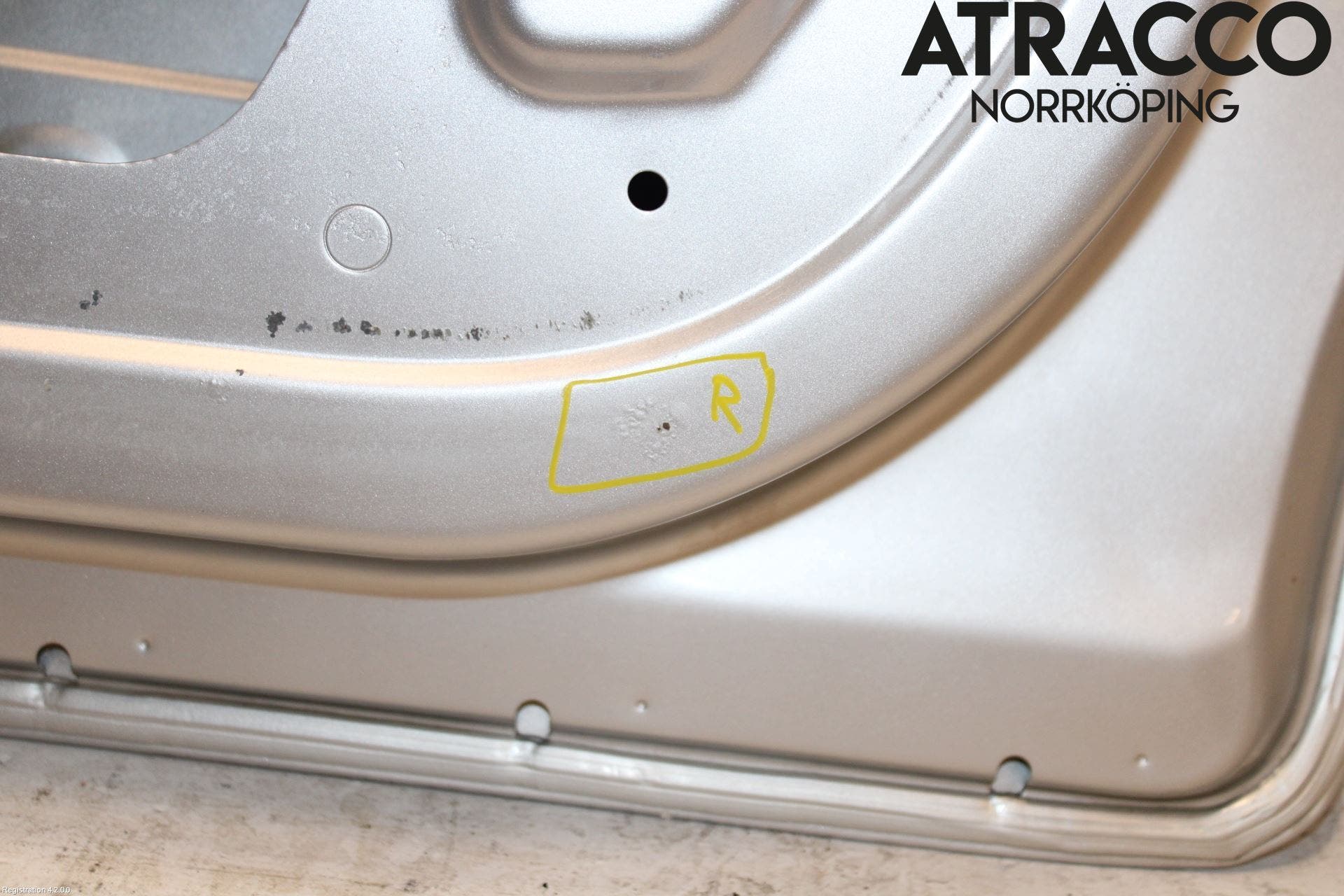 Opel VIVARO 01-14 Dörr Fram Vänster