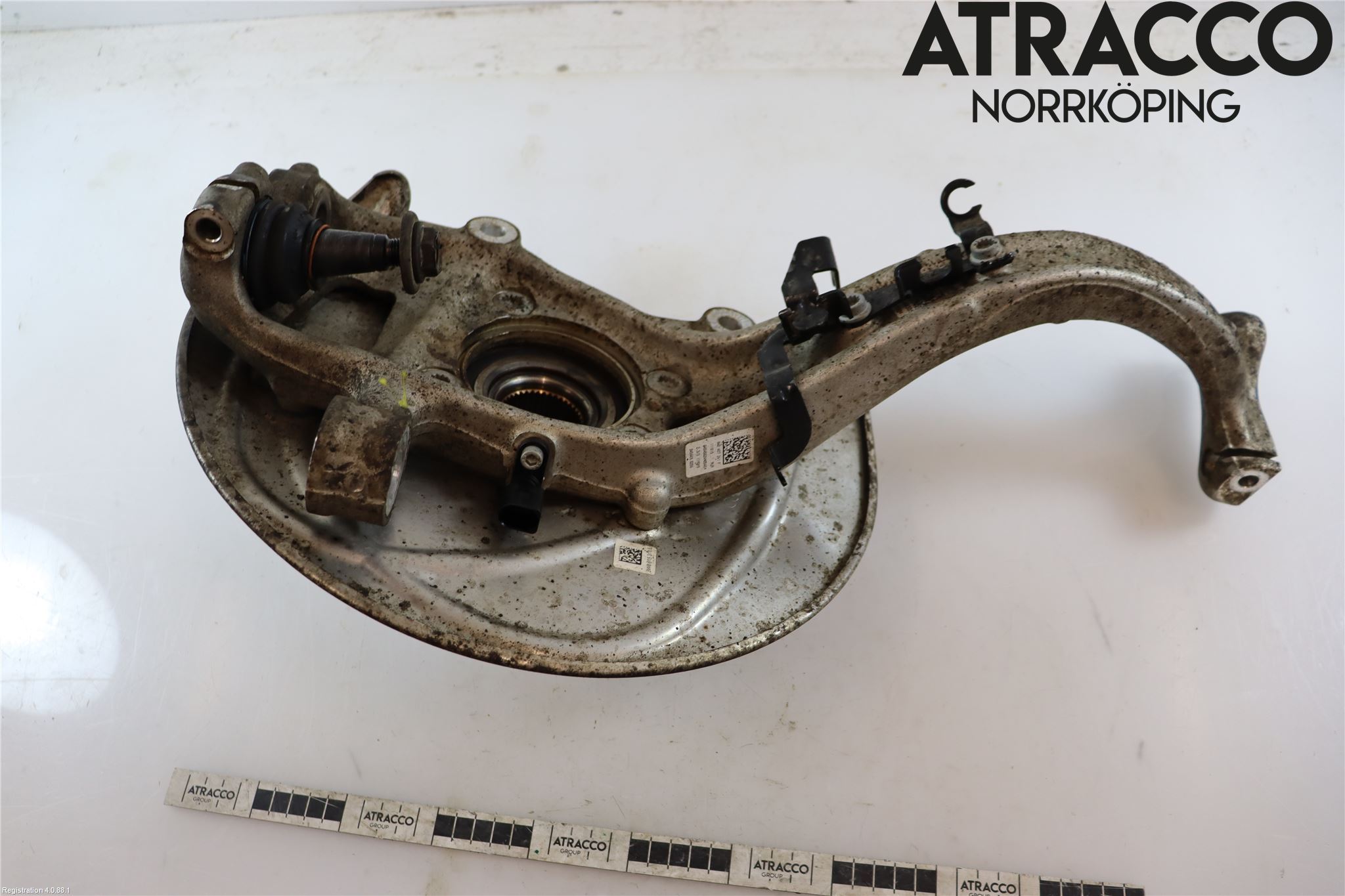 Audi A4/S4 B9 20- Styrspindel Lagerhus Vä