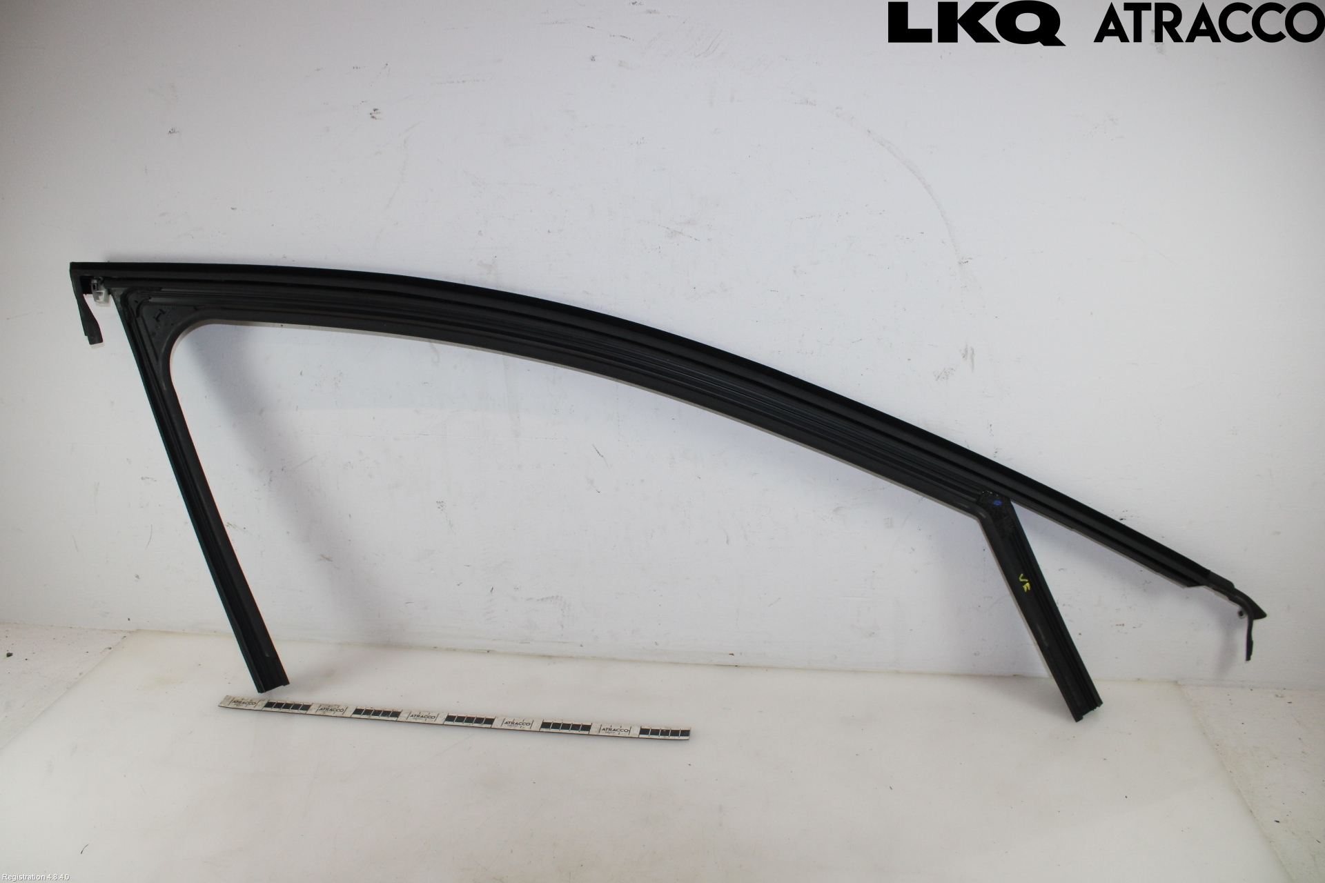 Opel ASTRA L 22- Dörr Dekorlist Fram Vä