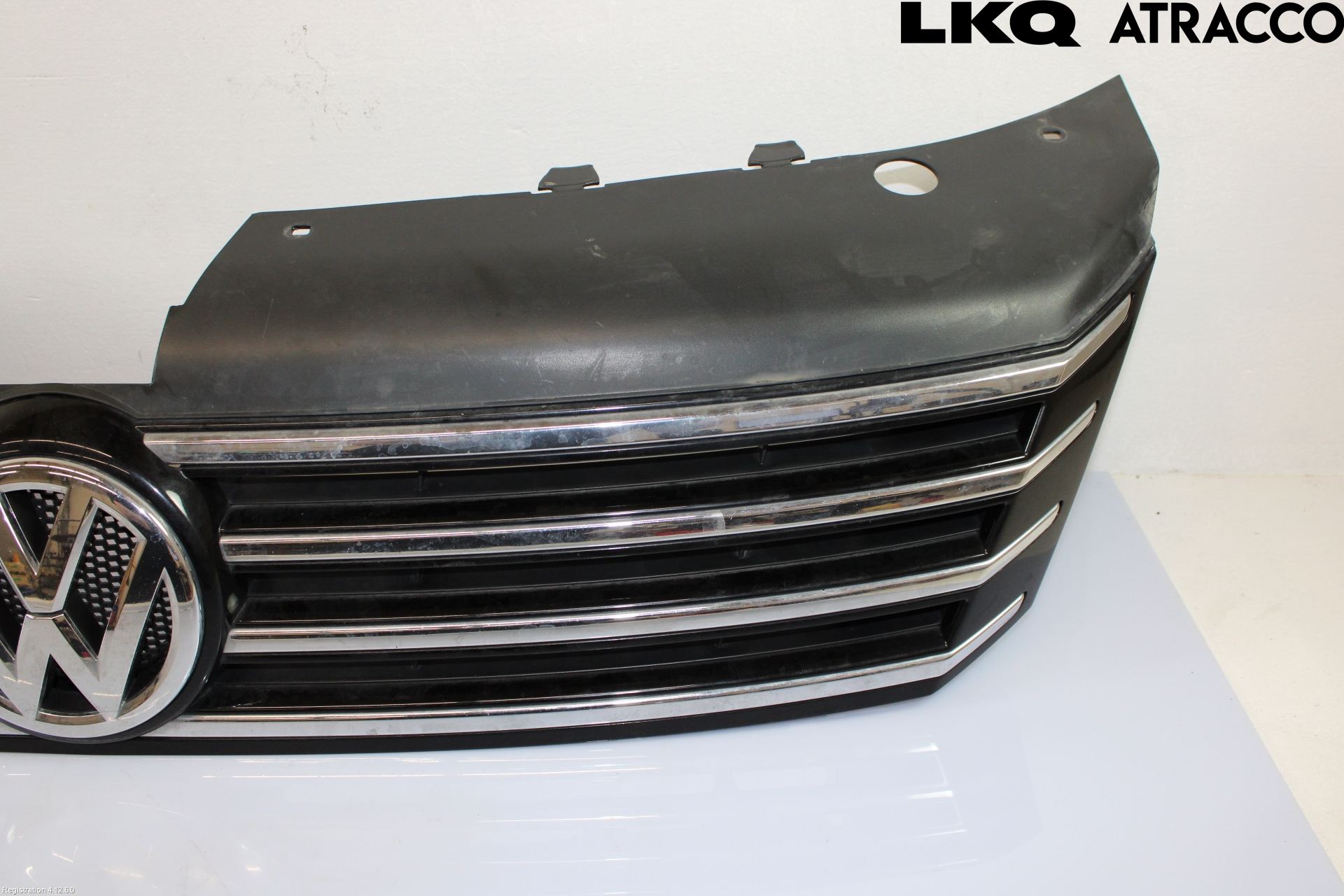 Volkswagen VW PASSAT 11-14 Grill Komp