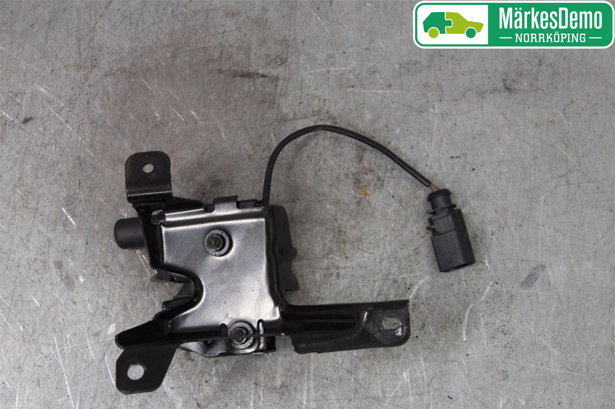 Audi A8/S8 4H 10-17 Huvlås