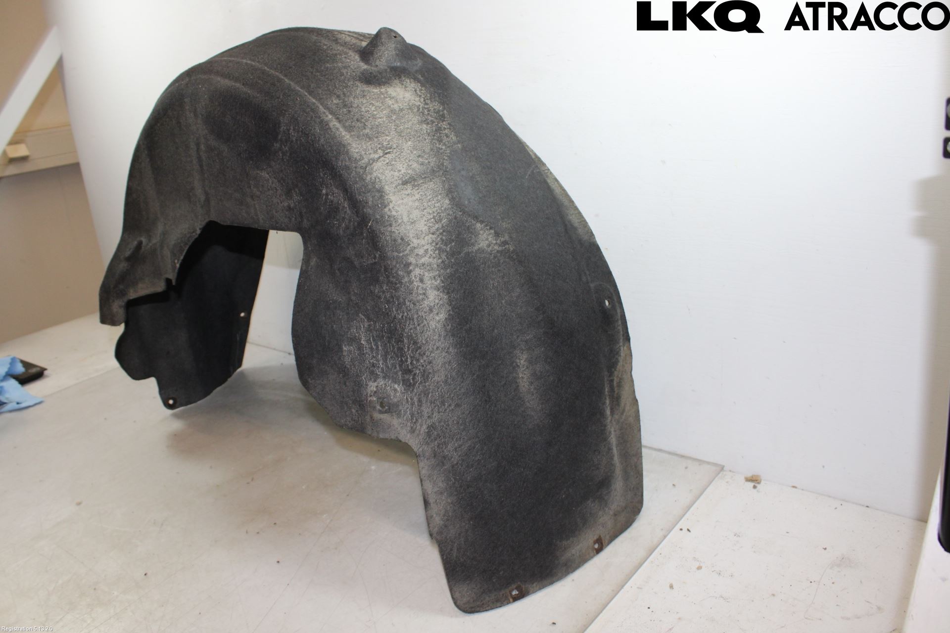 BMW 5 F10/F11/F18 09-17 Skärm Inner