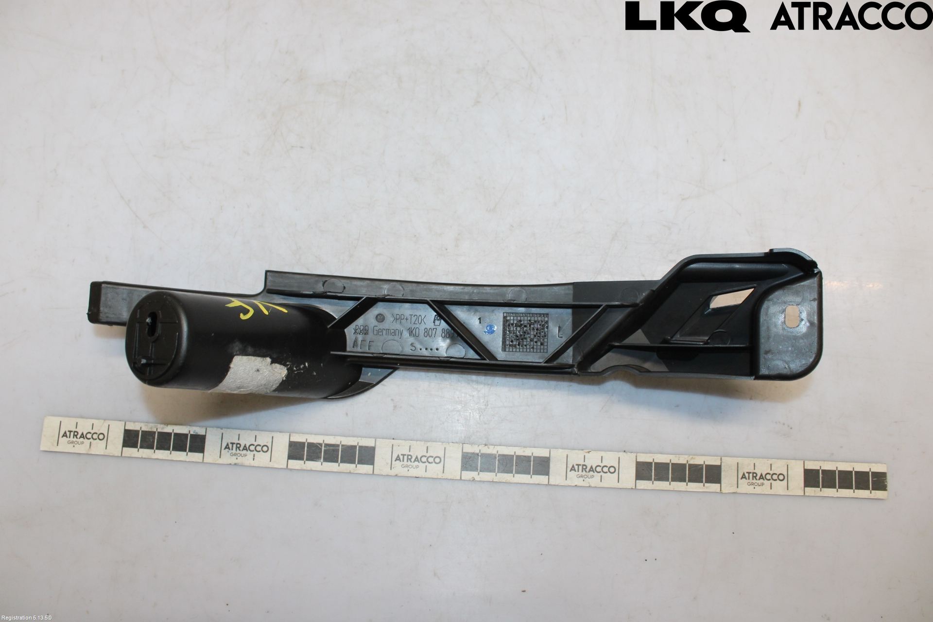 Volkswagen VW GOLF V 04-09 Stötfångarfäste Fram Vä