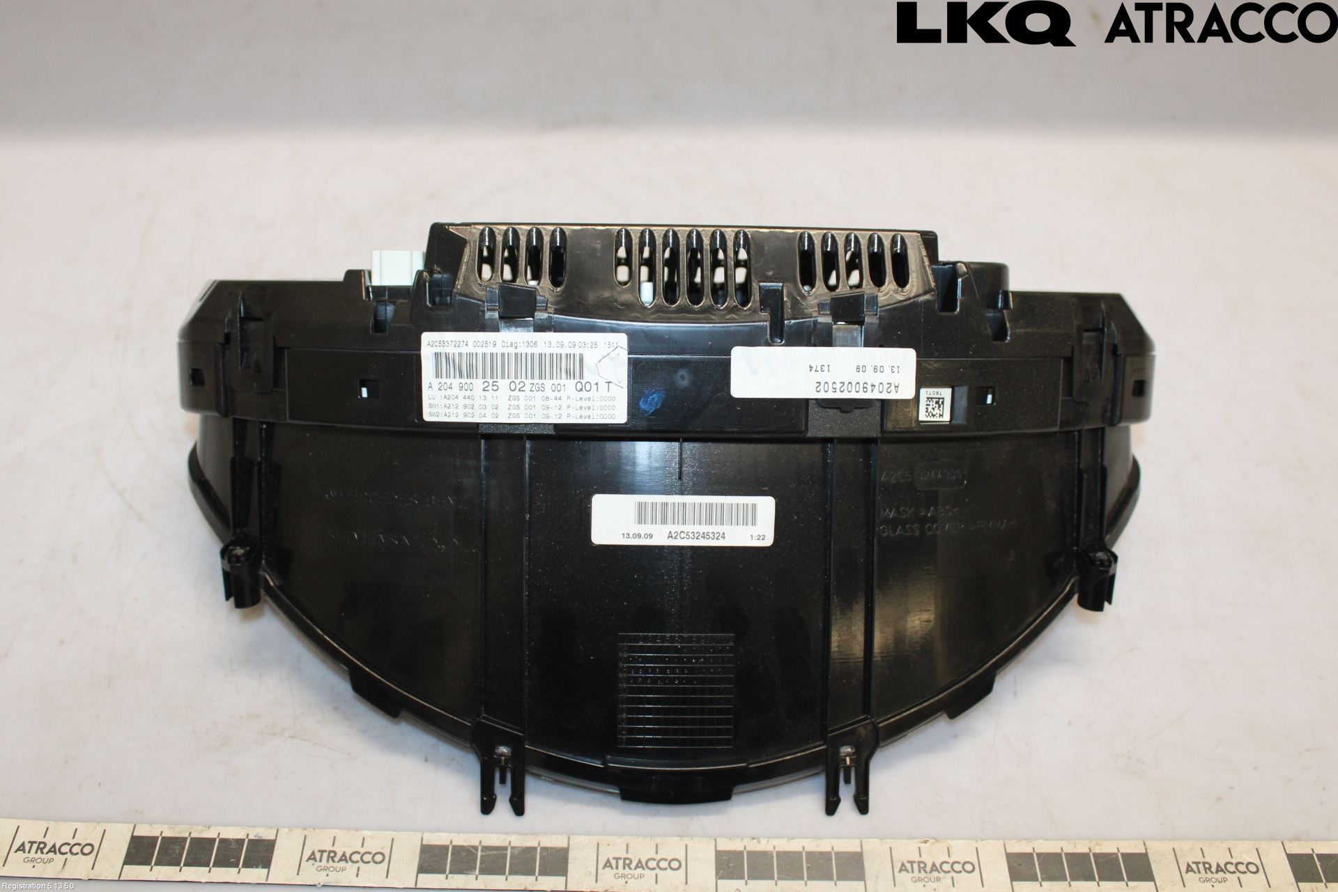 Mercedes-Benz MB C-KLASS (W204) 07-15 Instrument Komb