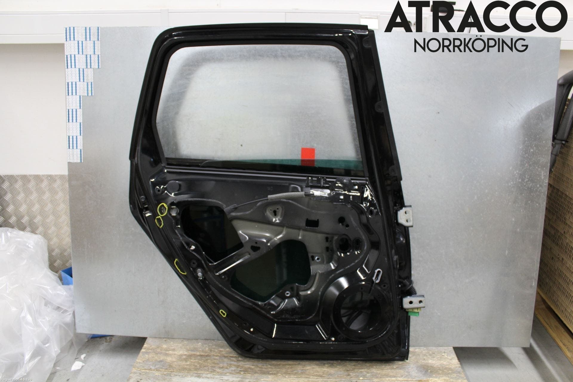 Peugeot 308 08-13 Dörr Bak Vänster