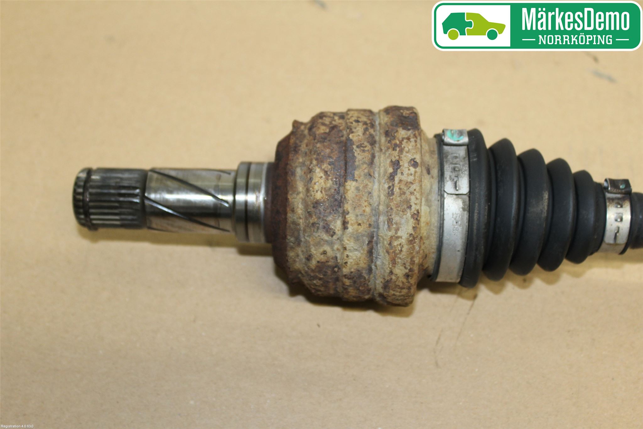 Volvo XC70 05-07 Drivaxel Bak Vänster