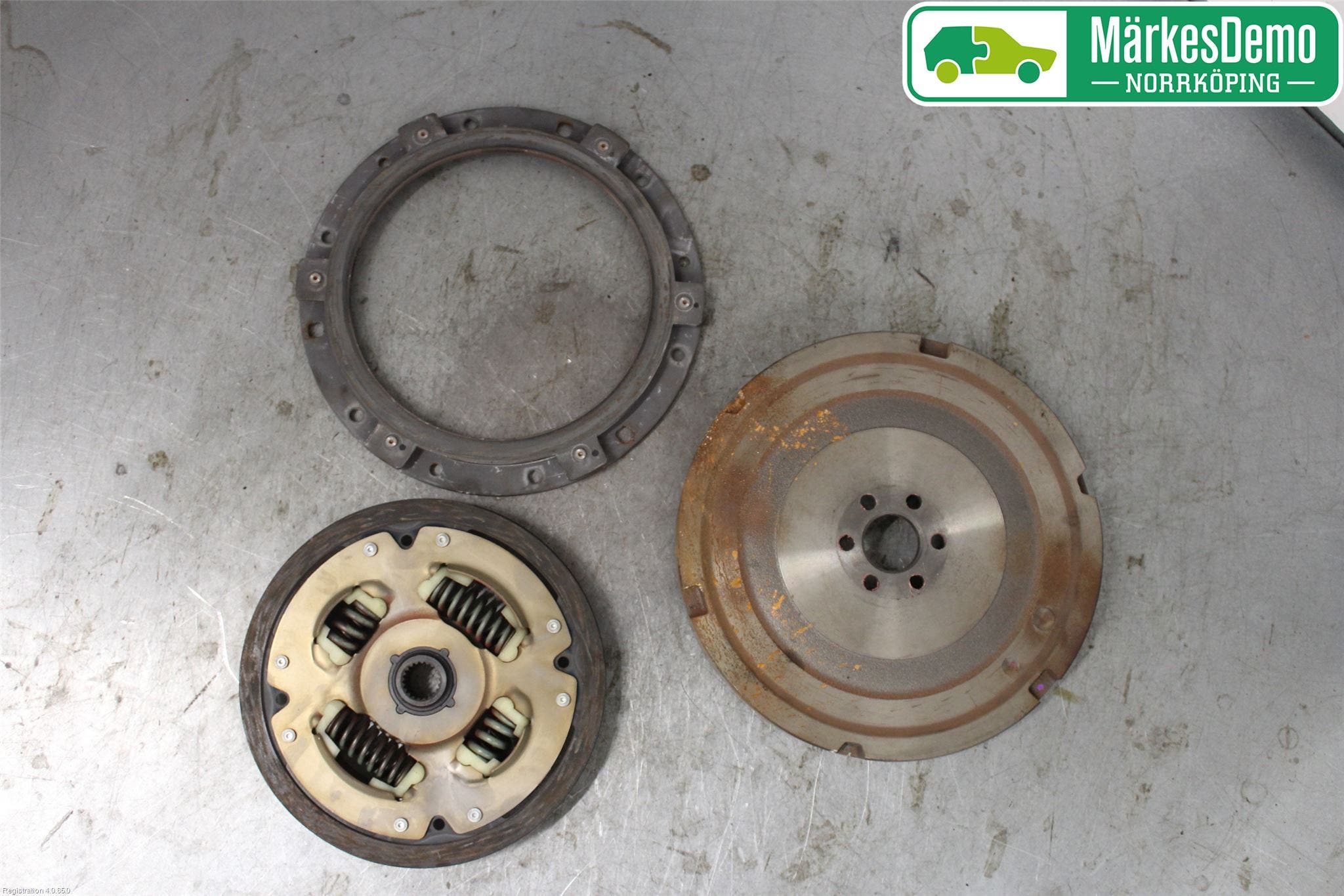 Toyota PRIUS NWH20 04-08 Svänghjul Aut