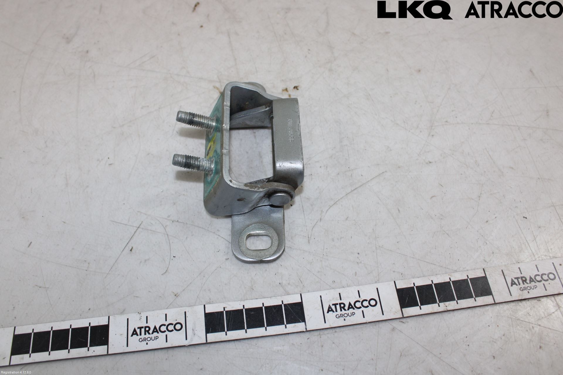 Opel ASTRA K 16-22 Bakluckegångjärn Hö