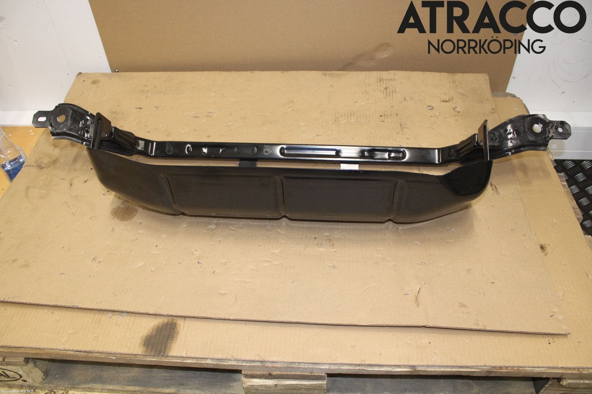 Volkswagen VW PASSAT 20-24 Bränsletank Skyddsplåt