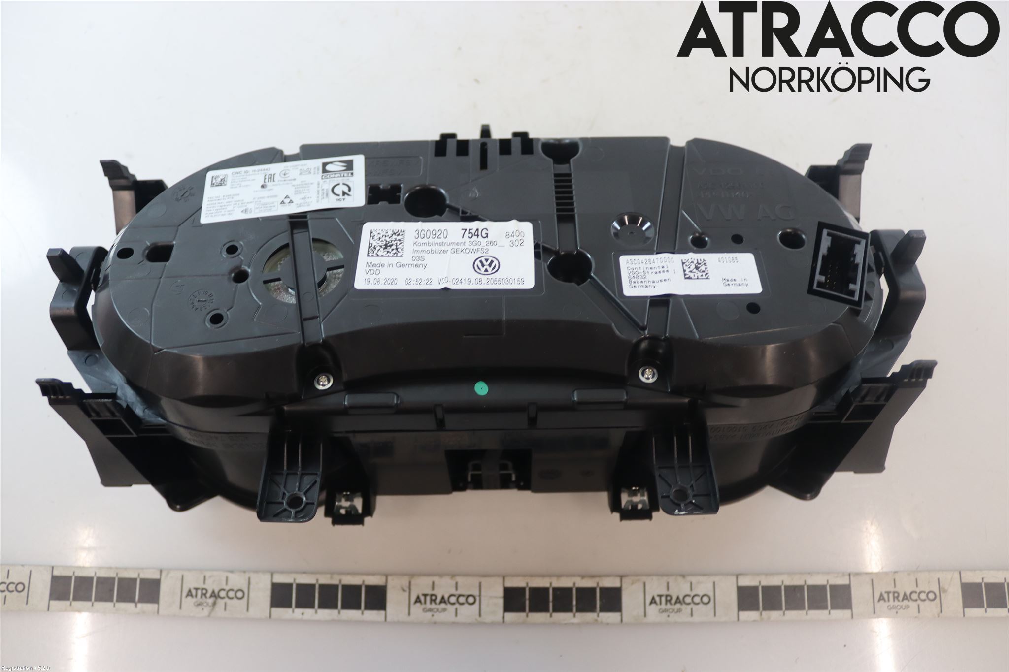 Volkswagen VW PASSAT 20-24 Instrument Komb