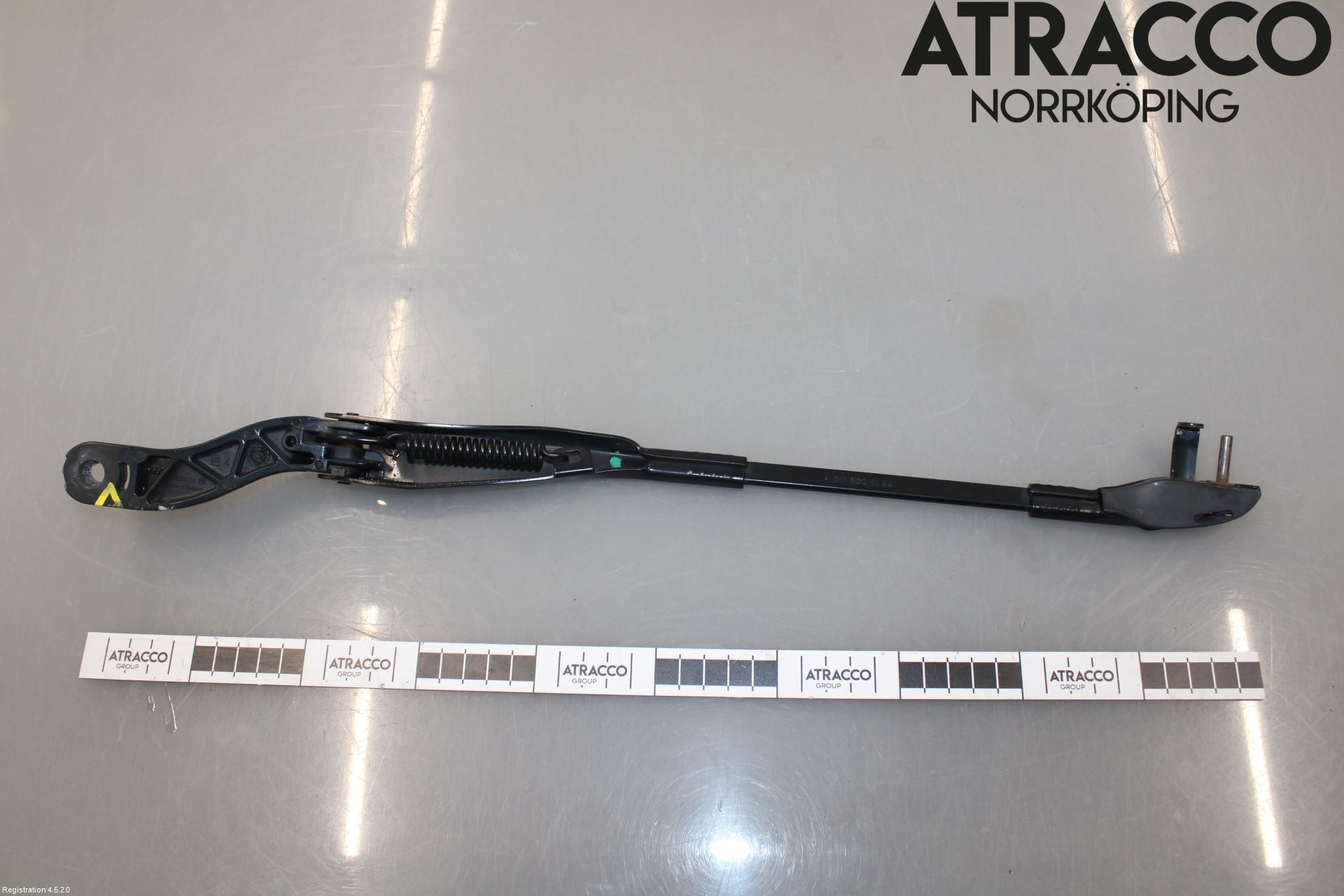 Mercedes-Benz MB E-KLASS (W211) 02-09 Torkararm Armar Vindruta