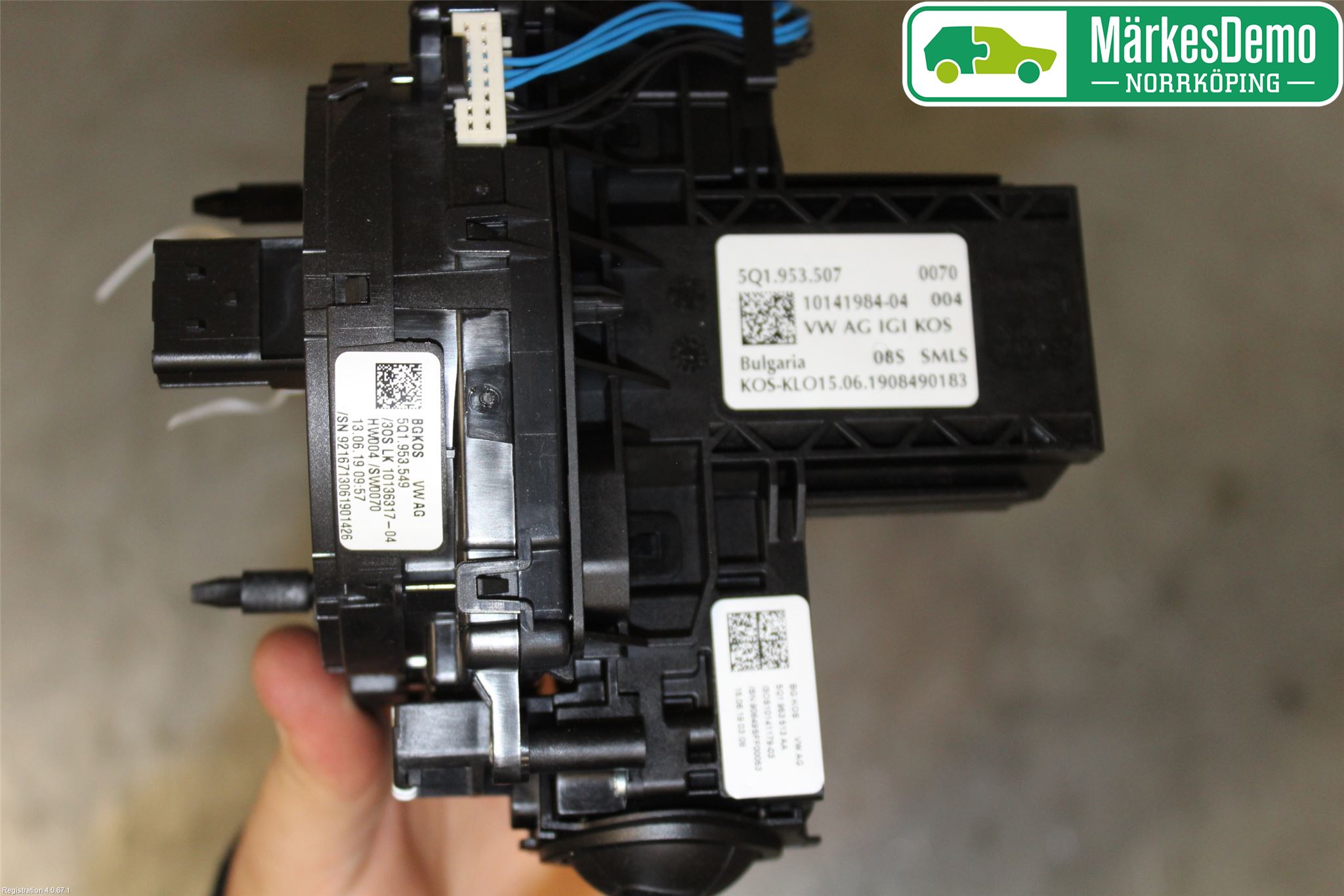 Volkswagen VW GOLF / E-GOLF VII 13-20 Spakcentral