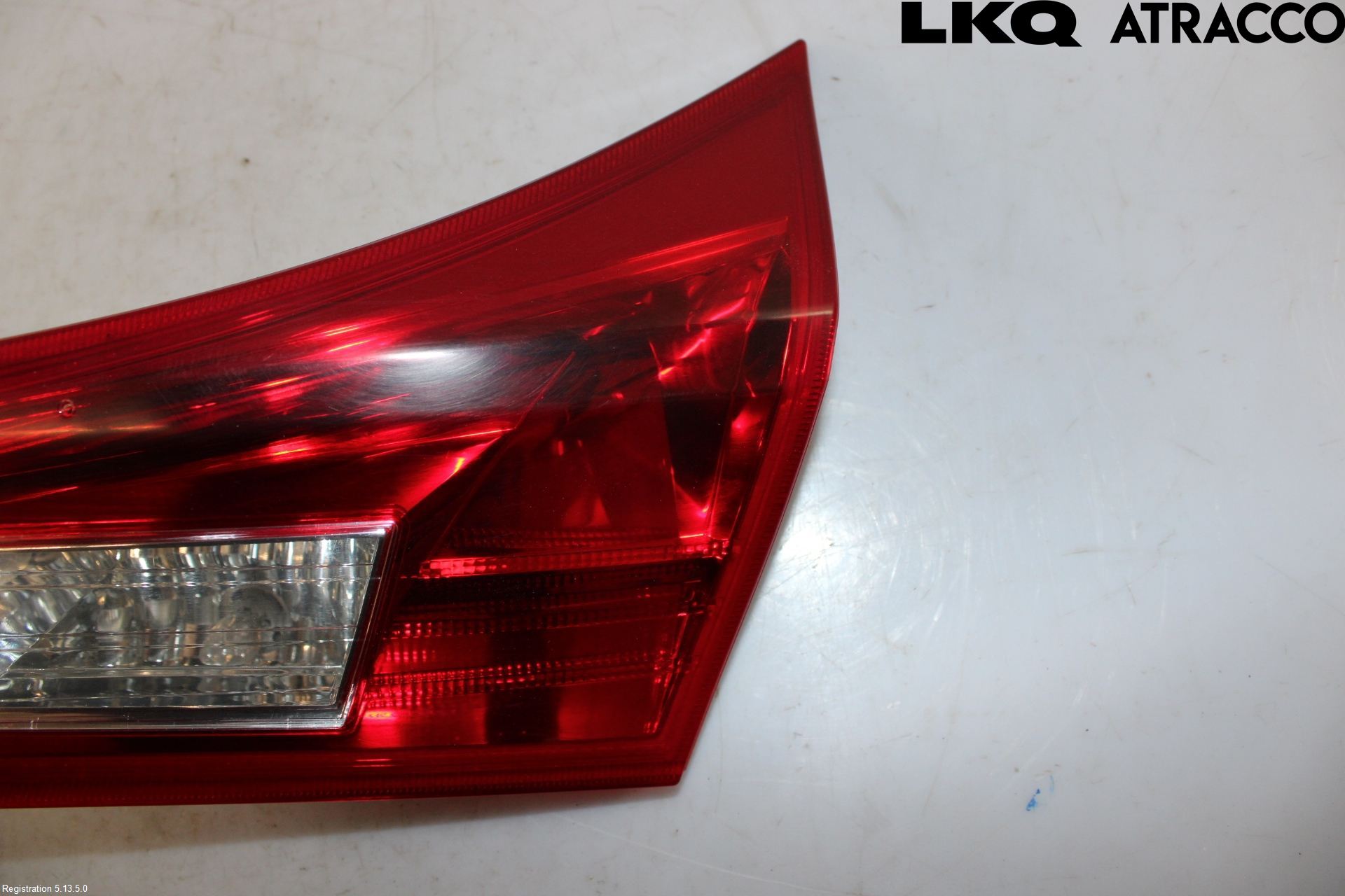 Toyota AURIS 13-19 Bakljus Lucka Hö