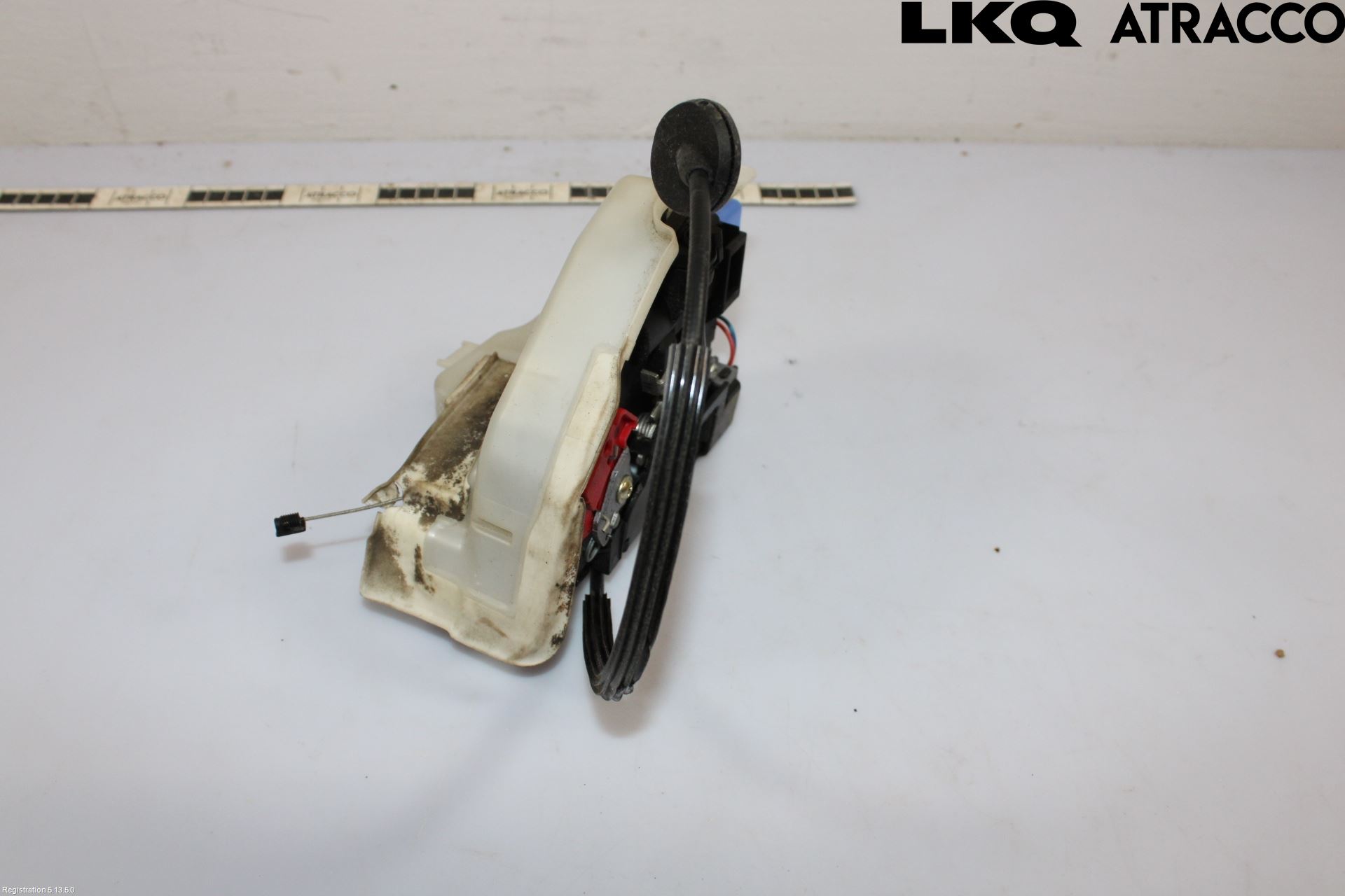 Volkswagen VW GOLF VI 09-13 Låskista-Dörrlås