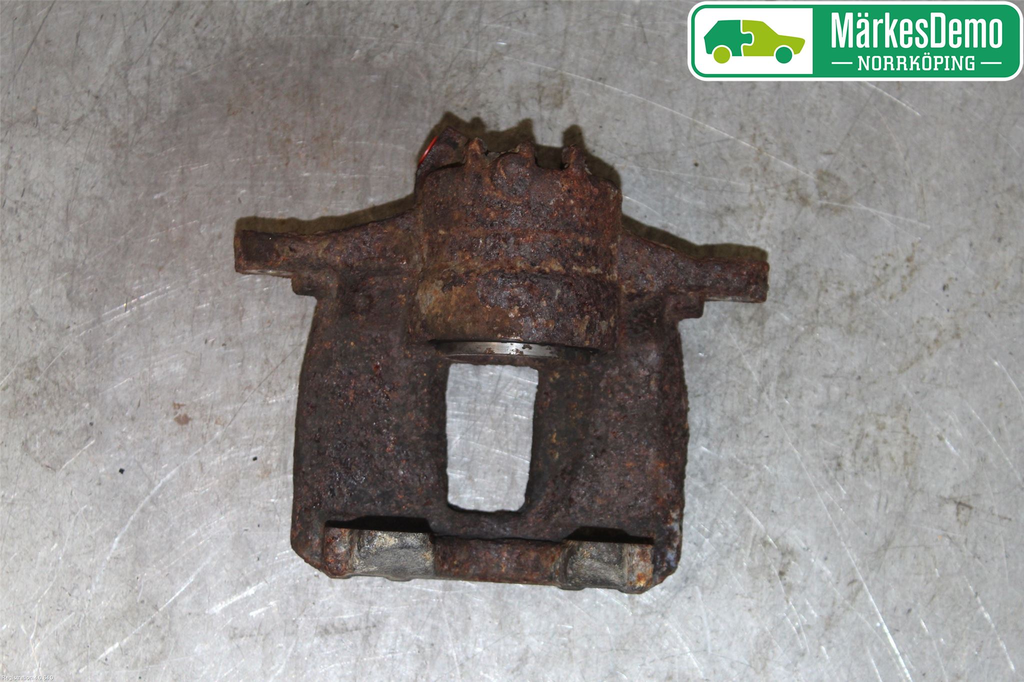 Peugeot 307     05-08 Bromsok Fram Vänster