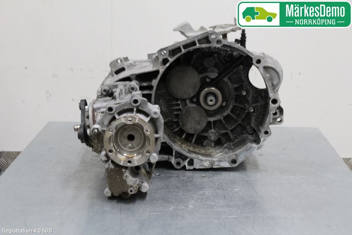 Volkswagen VW PASSAT 05-11 Växellåda Man 6 Vxl