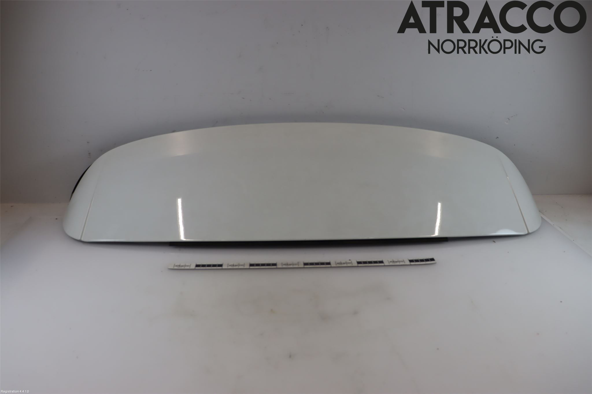 Volkswagen VW GOLF / E-GOLF VIII 20- Spoiler Baklucka