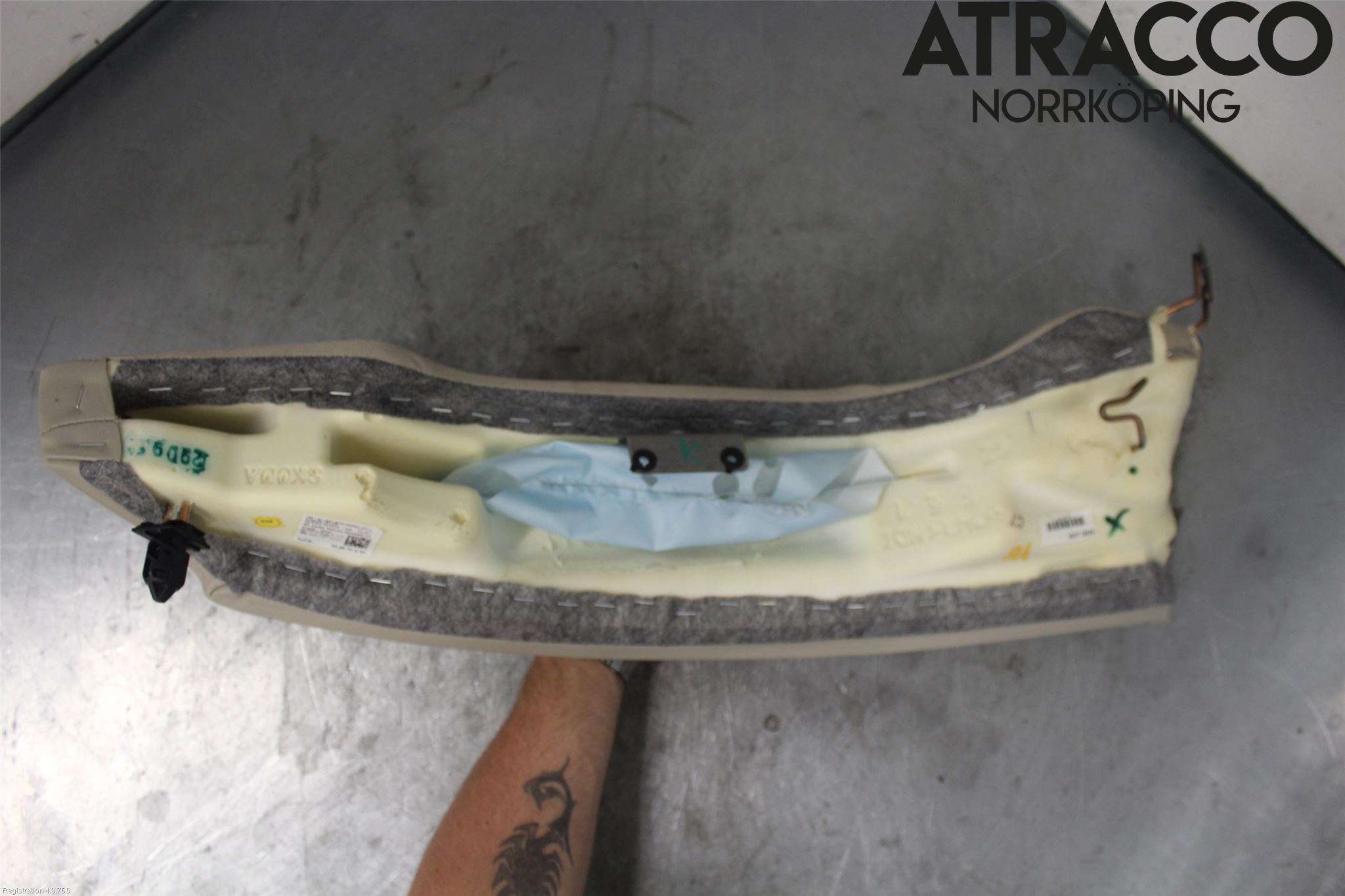 Skoda SUPERB 09-15 Inredning Baksäte