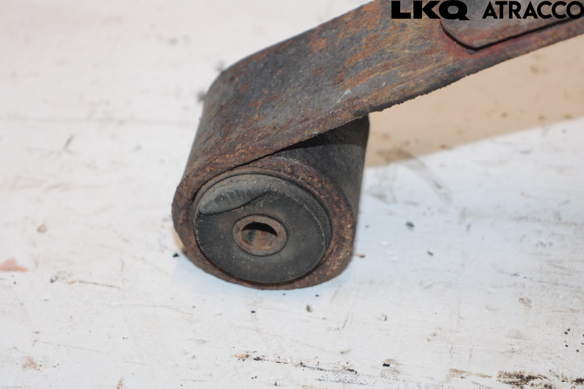 Ford MUSTANG    64-73 Bladfjäderhänke Bak