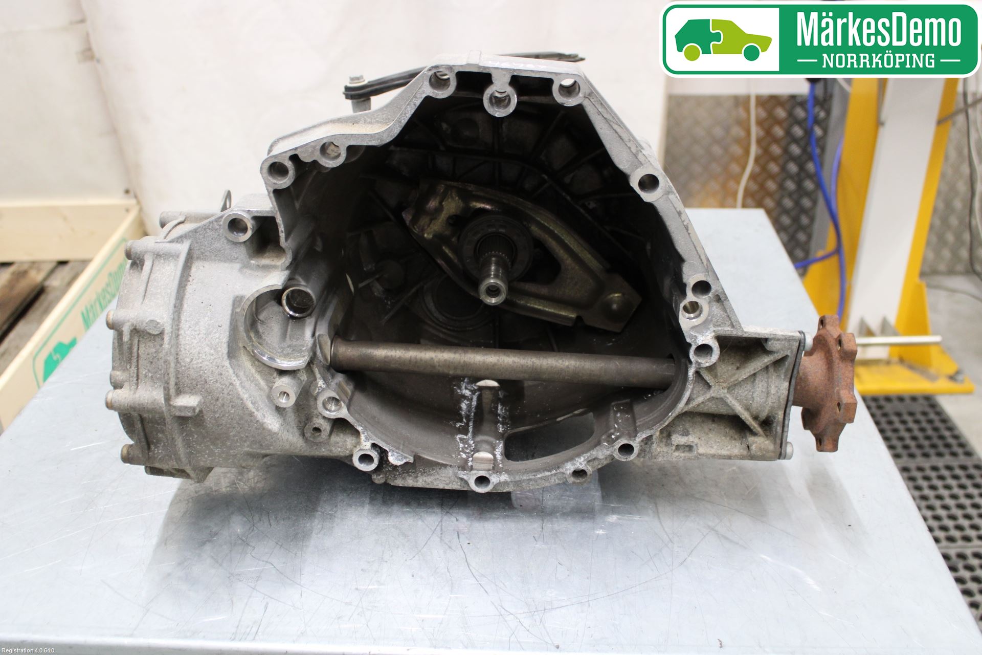 Audi Q5 09-16 Växellåda Man 6 Vxl