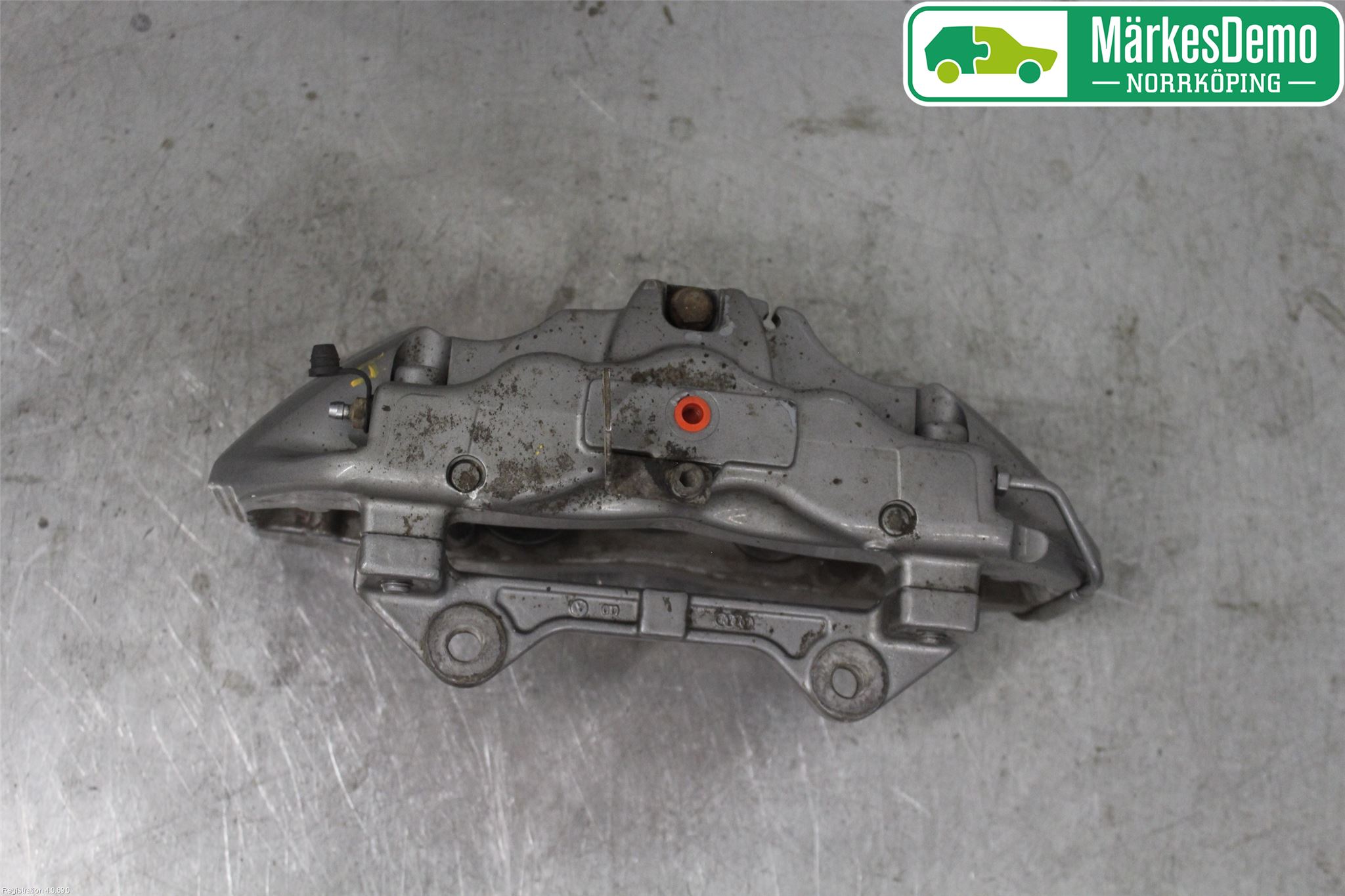 Audi A4/S4 05-07 Bromsok Fram Höger