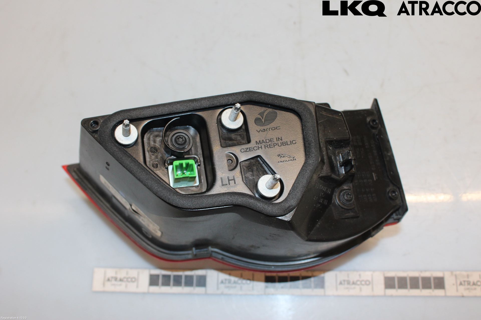 Jaguar F-PACE Bakljus Lucka Vä