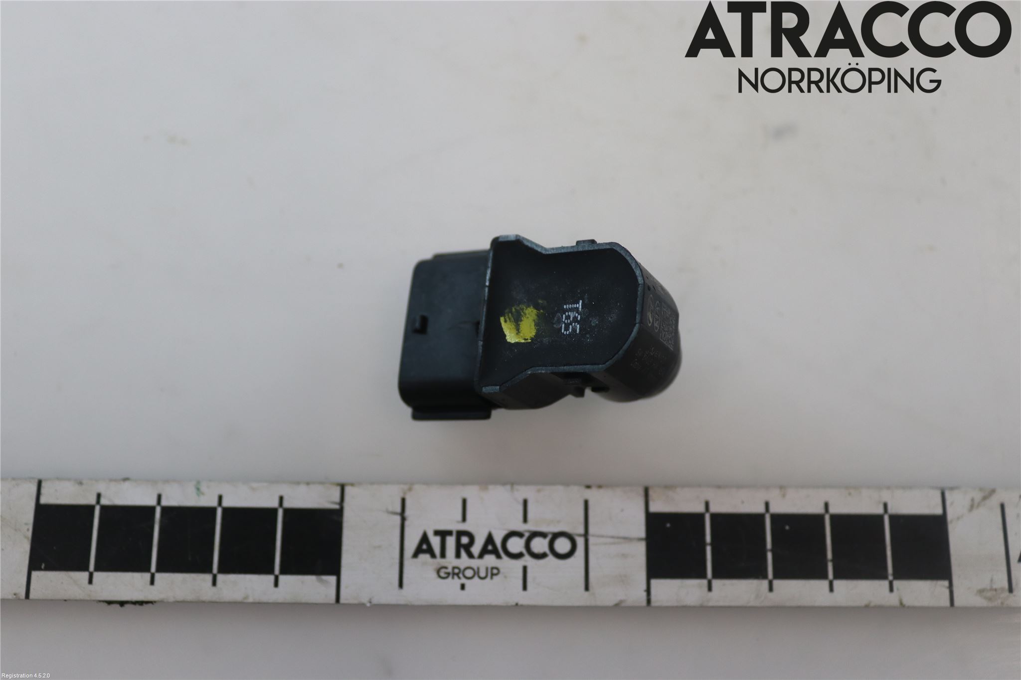 Hyundai i40 16-18 Parkeringshjälp Backsensor