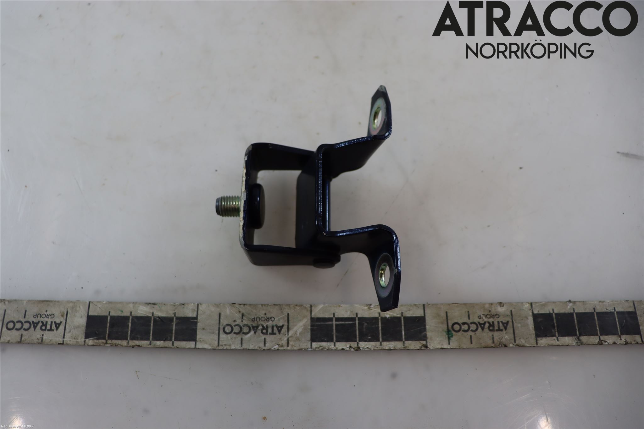 Mazda CX-3 Bakluckegångjärn Vä