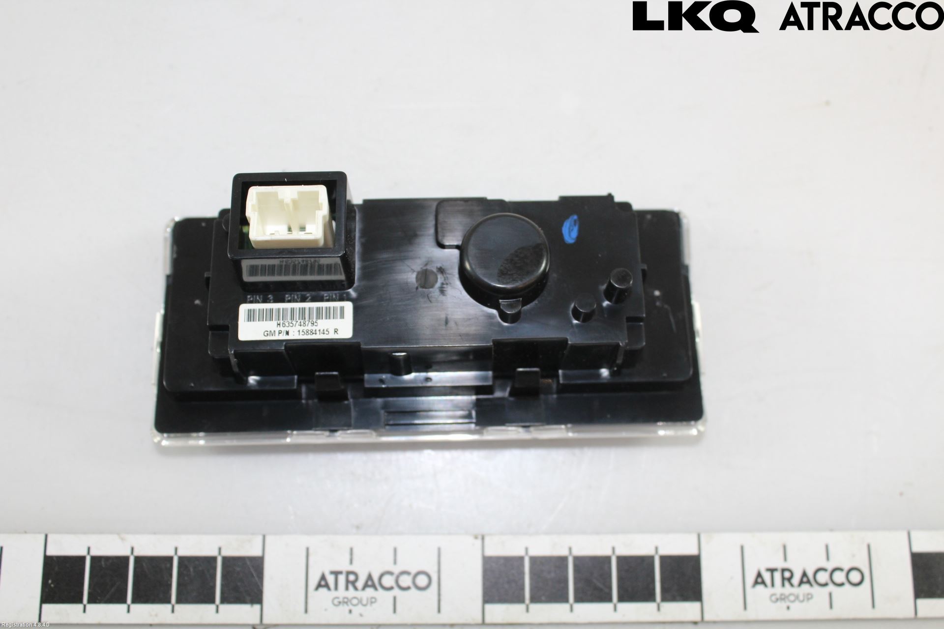 Cadillac ESCALADE Instrument Klocka