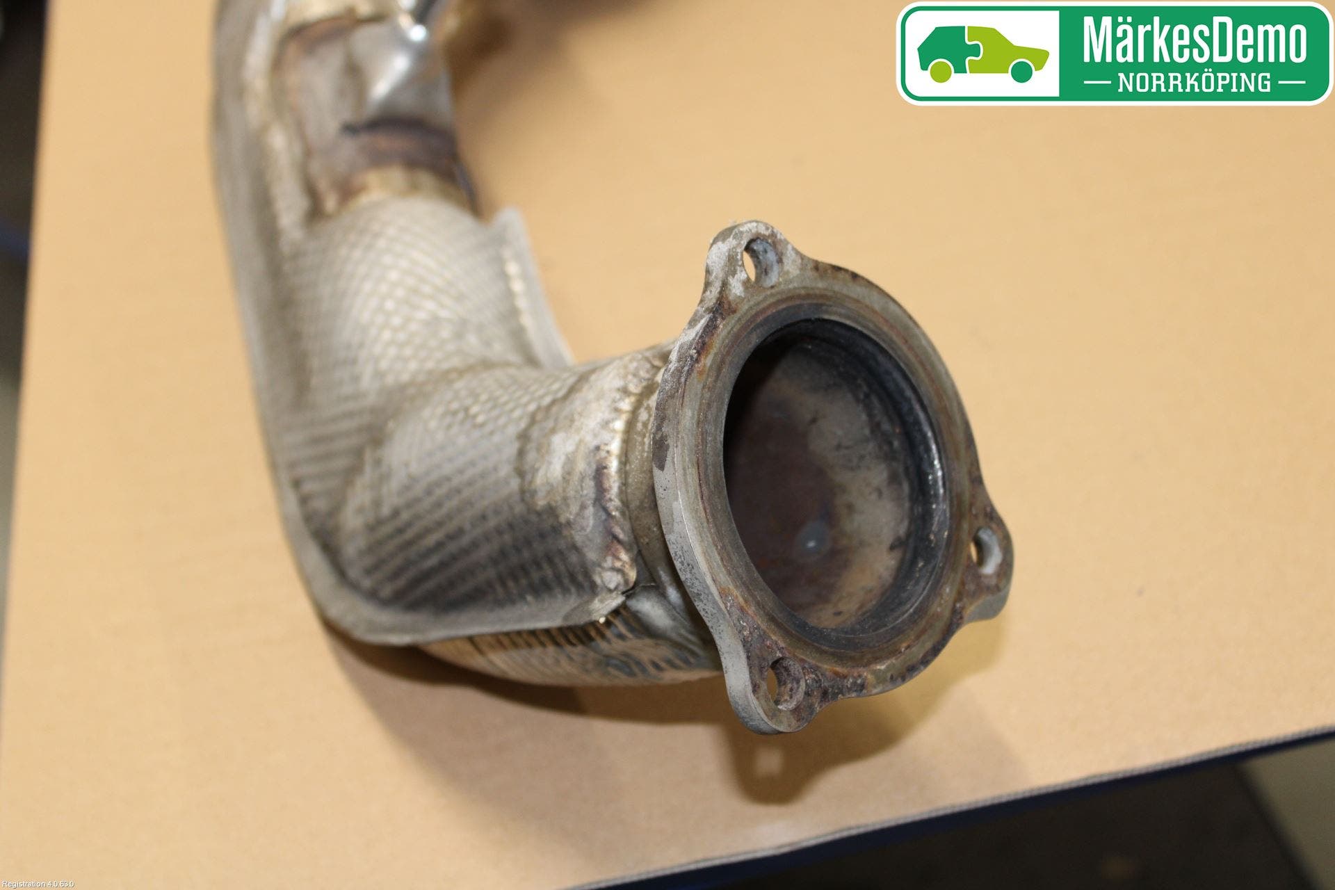 Audi A4/S4 B9 20- Avgas Främre Rör