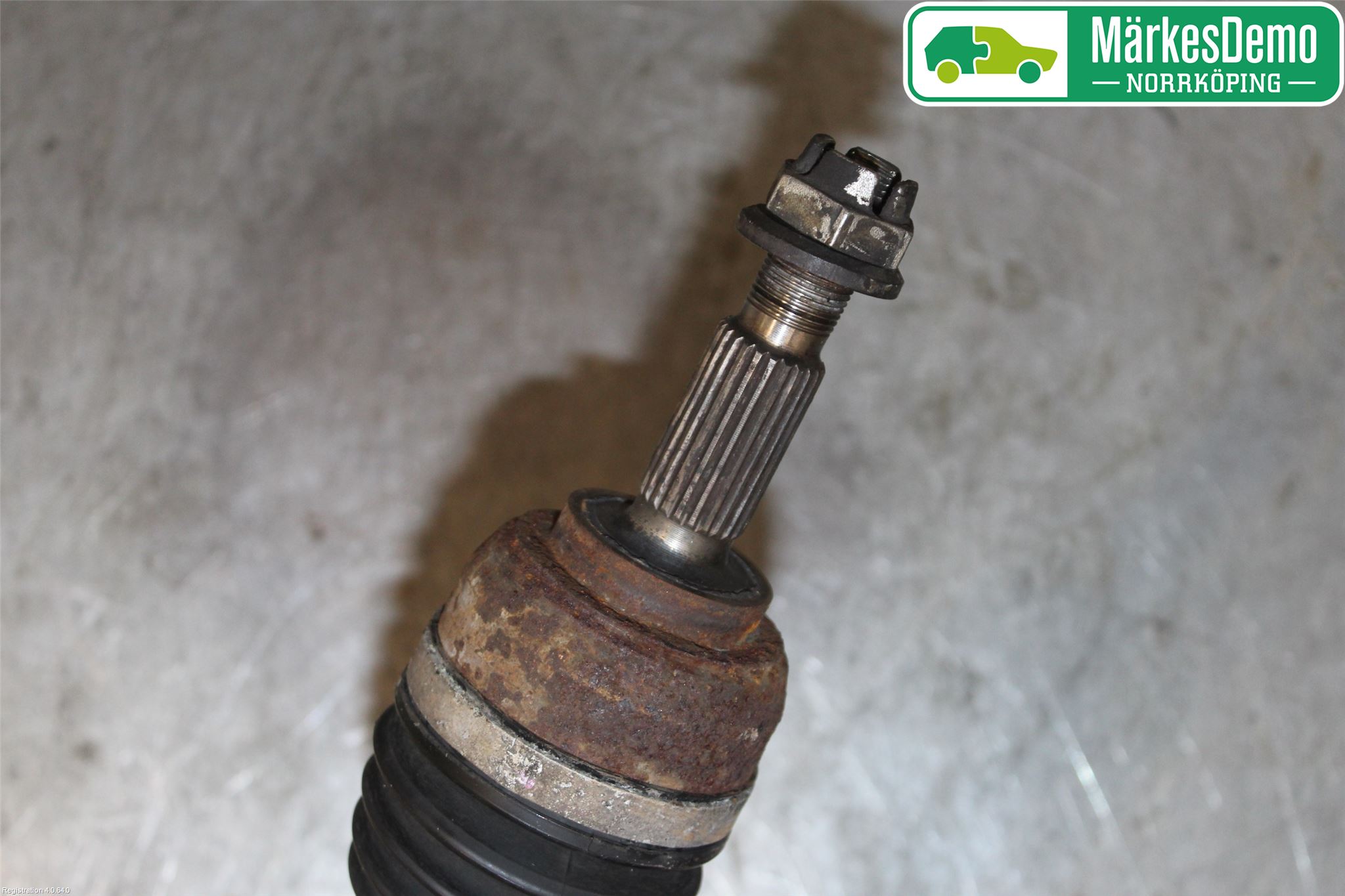 Renault GRAND MODUS Drivaxel Fram Höger
