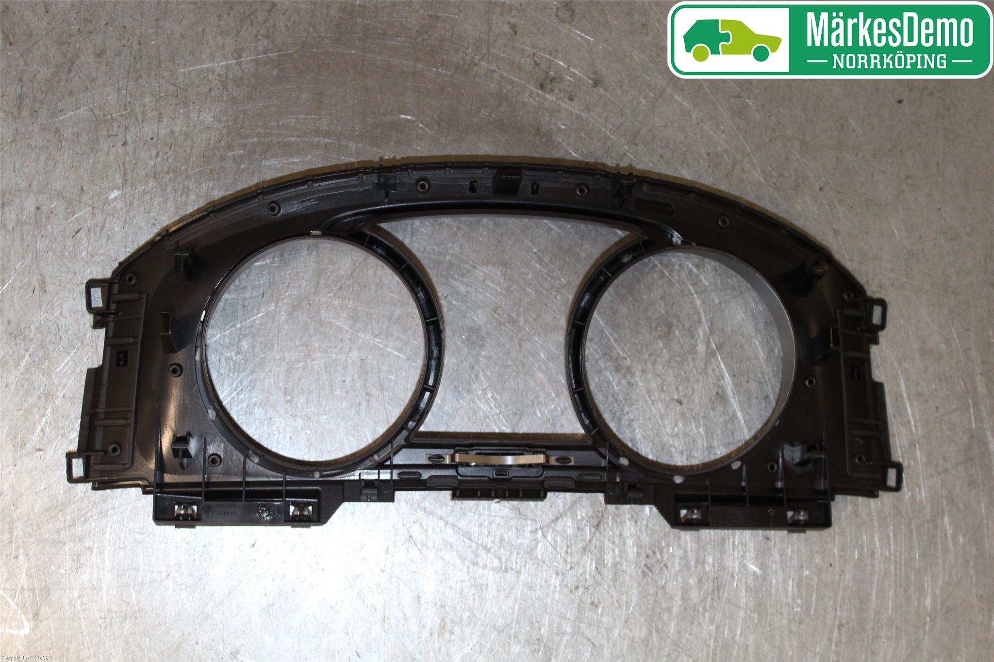 Volkswagen VW GOLF / E-GOLF VII 13-20 Instrument-Radio Sarg