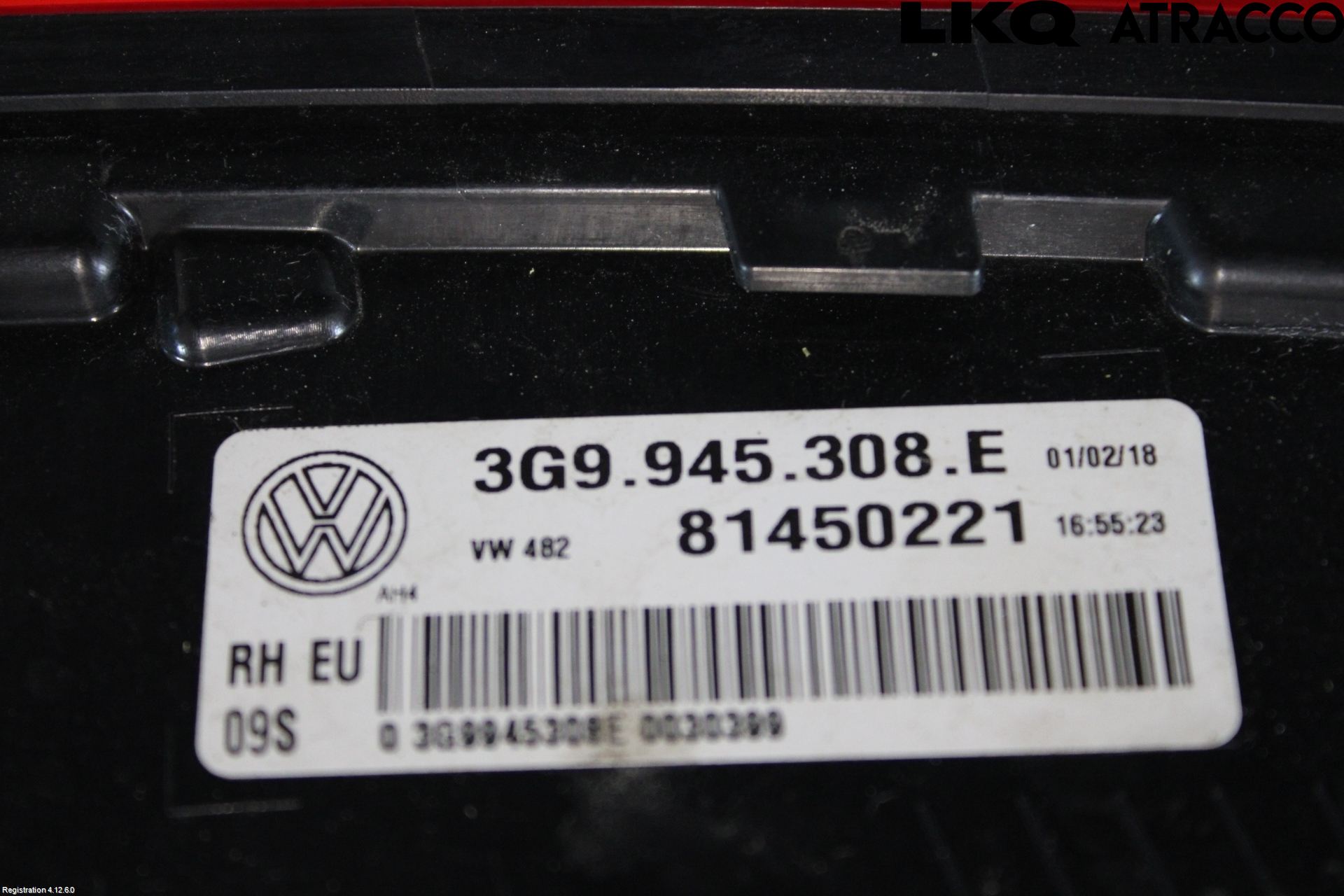 Volkswagen VW PASSAT 15-19 Bakljus Lucka Hö