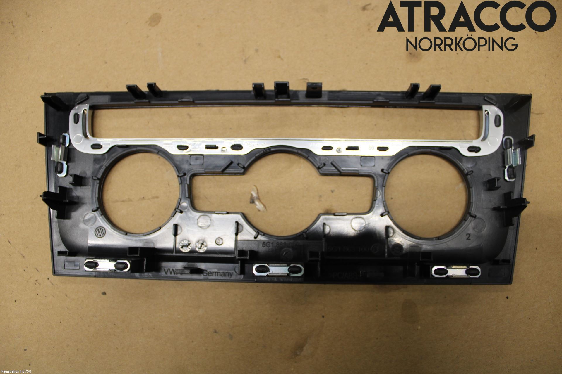 Volkswagen VW GOLF / E-GOLF VII 13-20 Instrument-Radio Sarg
