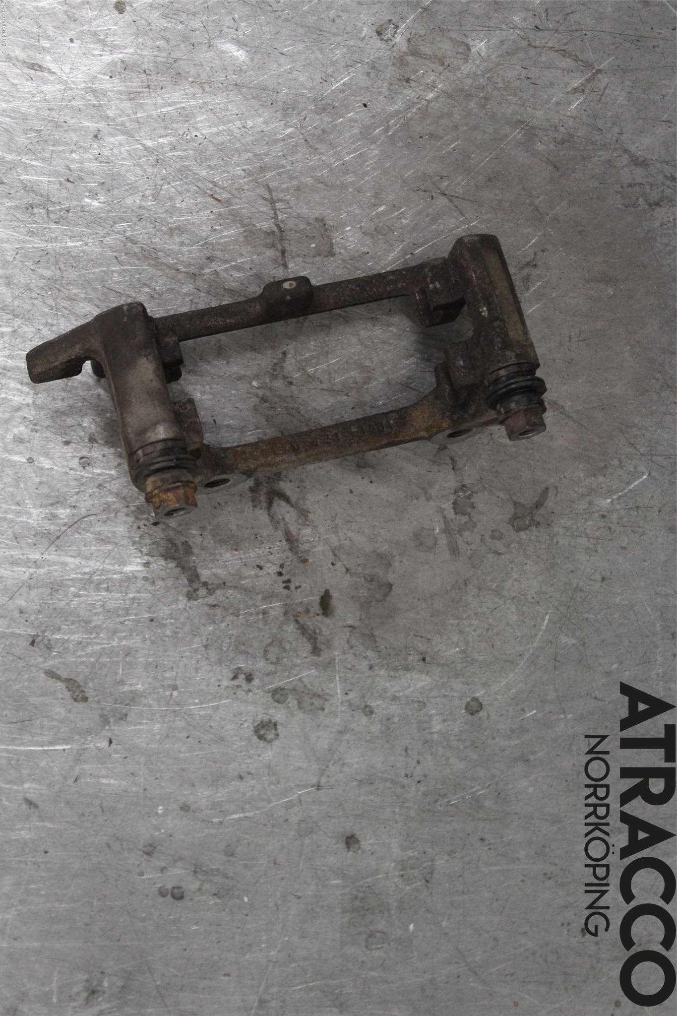 Audi A4 12-15 Bromsokshållare