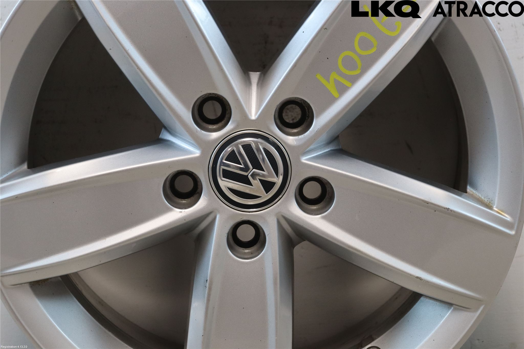 Volkswagen VW TOURAN 16- Fälg Aluminium
