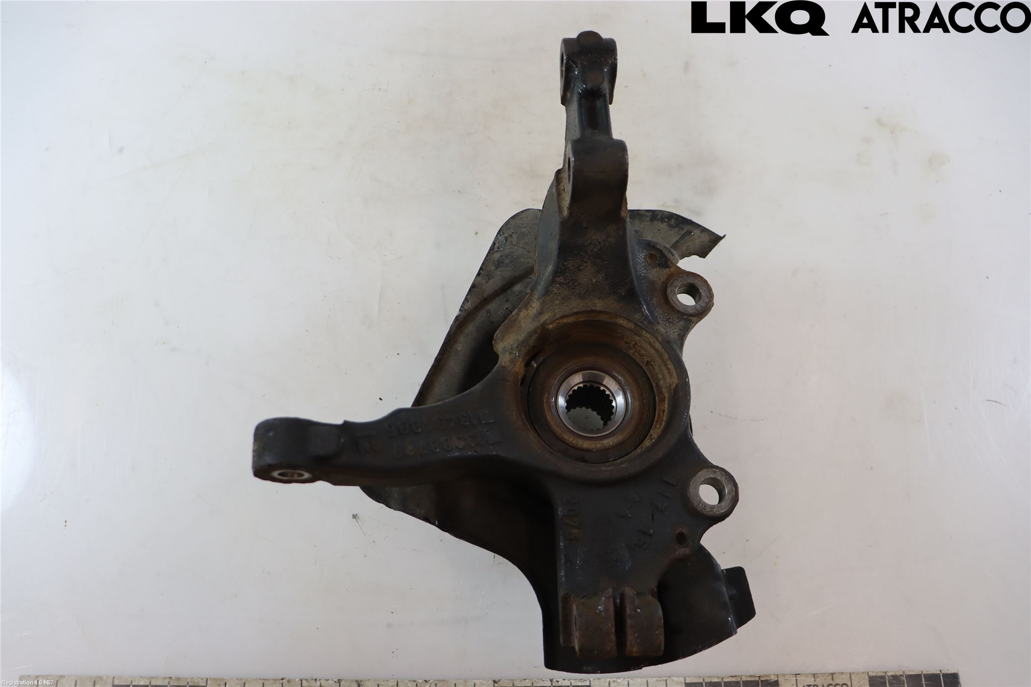 Opel CORSA E 15-19 Styrspindel Lagerhus Vä