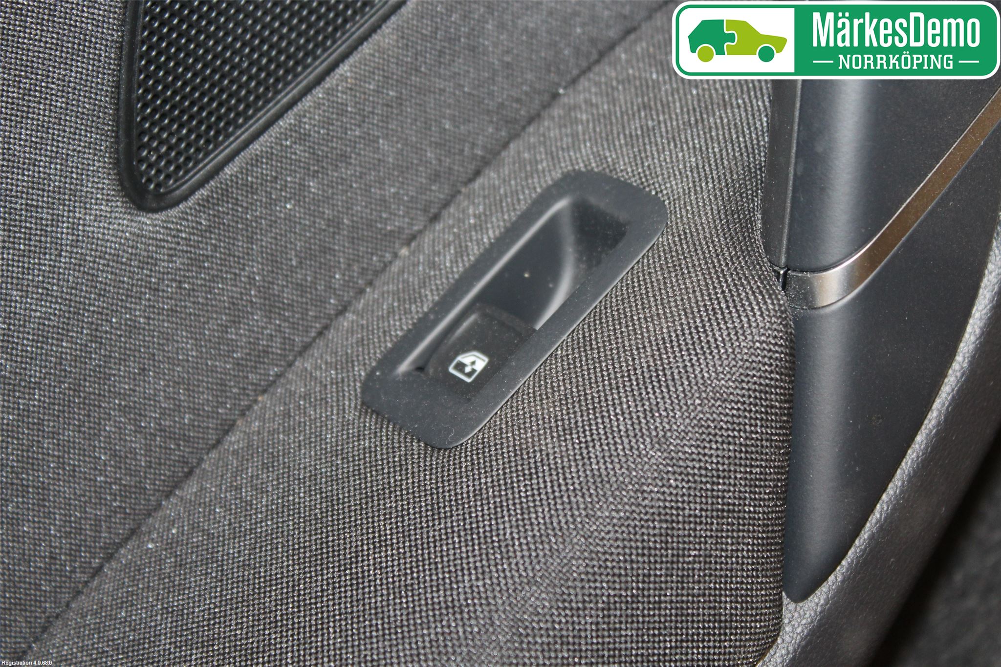 Volkswagen VW GOLF SPORTSVAN 15-20 Dörrklädsel Vä