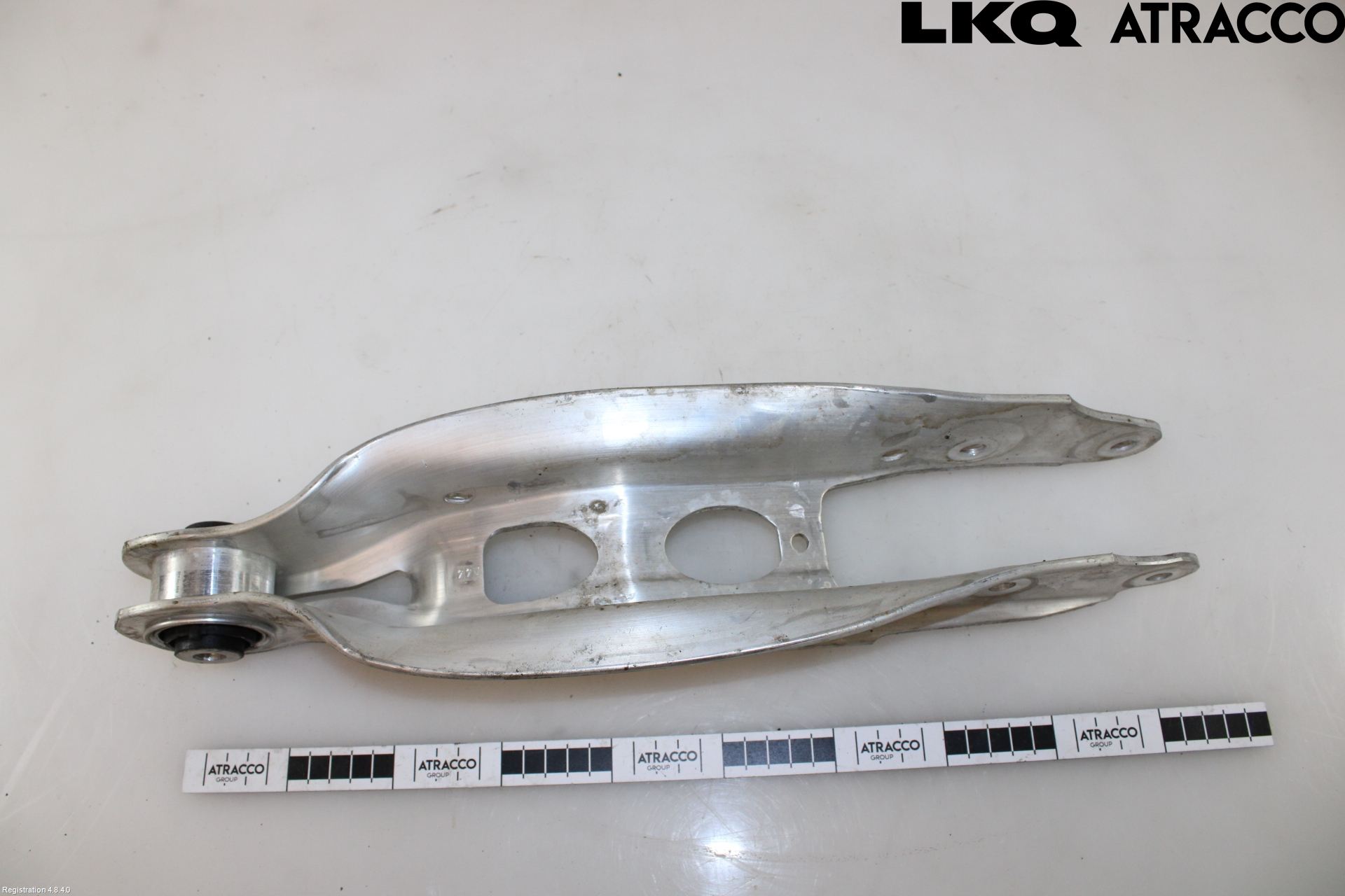 Audi A4/S4 B9 20- Bärarm Bak Höger