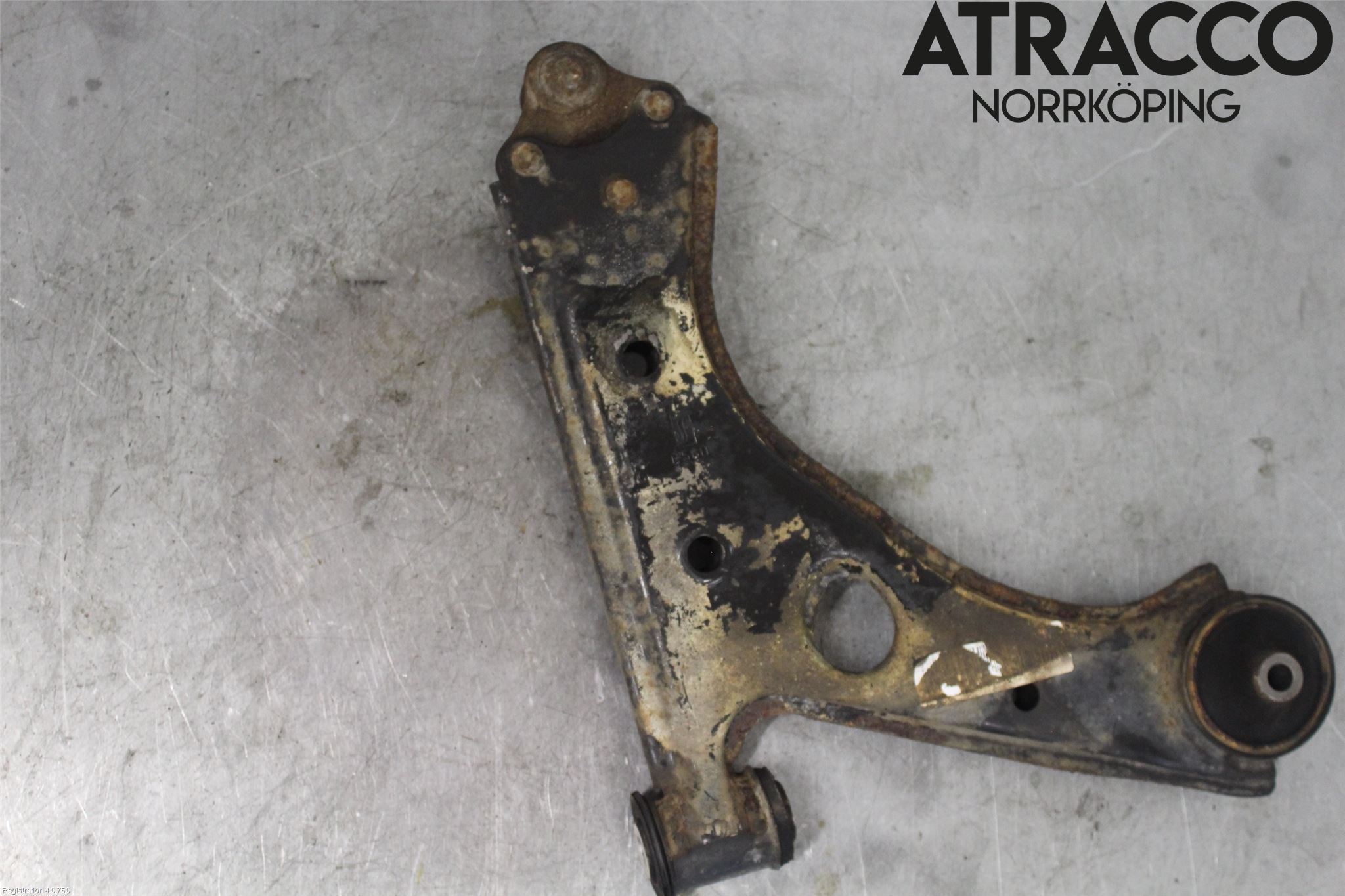 Opel CORSA D 07-14 Bärarm Fram Undre Vä